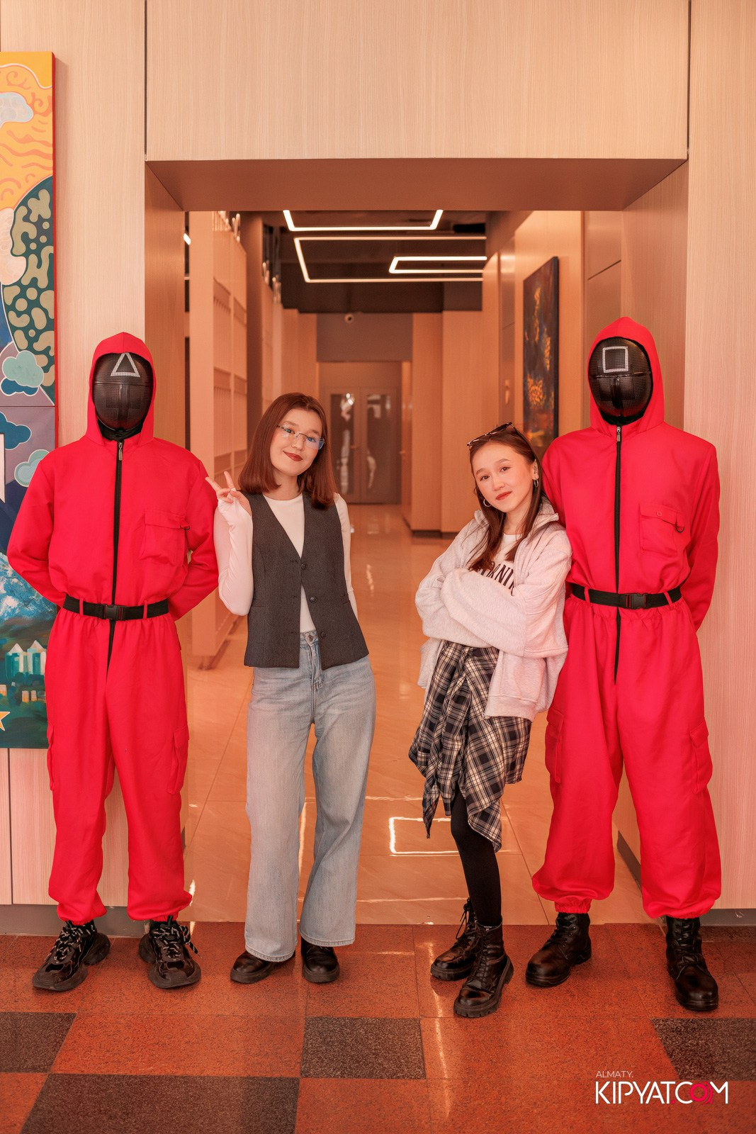 КВЕСТ-ШОУ ALAROVICH ИГРА В КАЛЬМАРА. КИПЯТКОМ АЛМАТЫ!