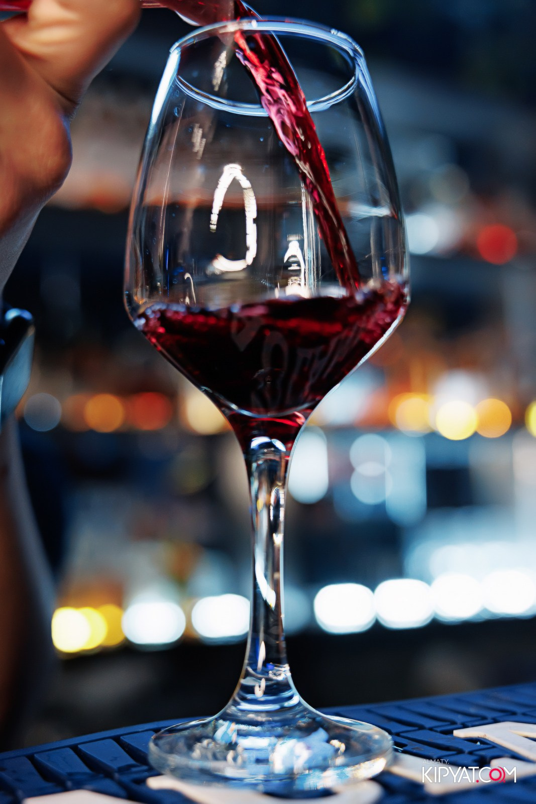 ДОРОГАЯ, Я НЕ ПИЛ. КИПЯТКОМ АЛМАТЫ!