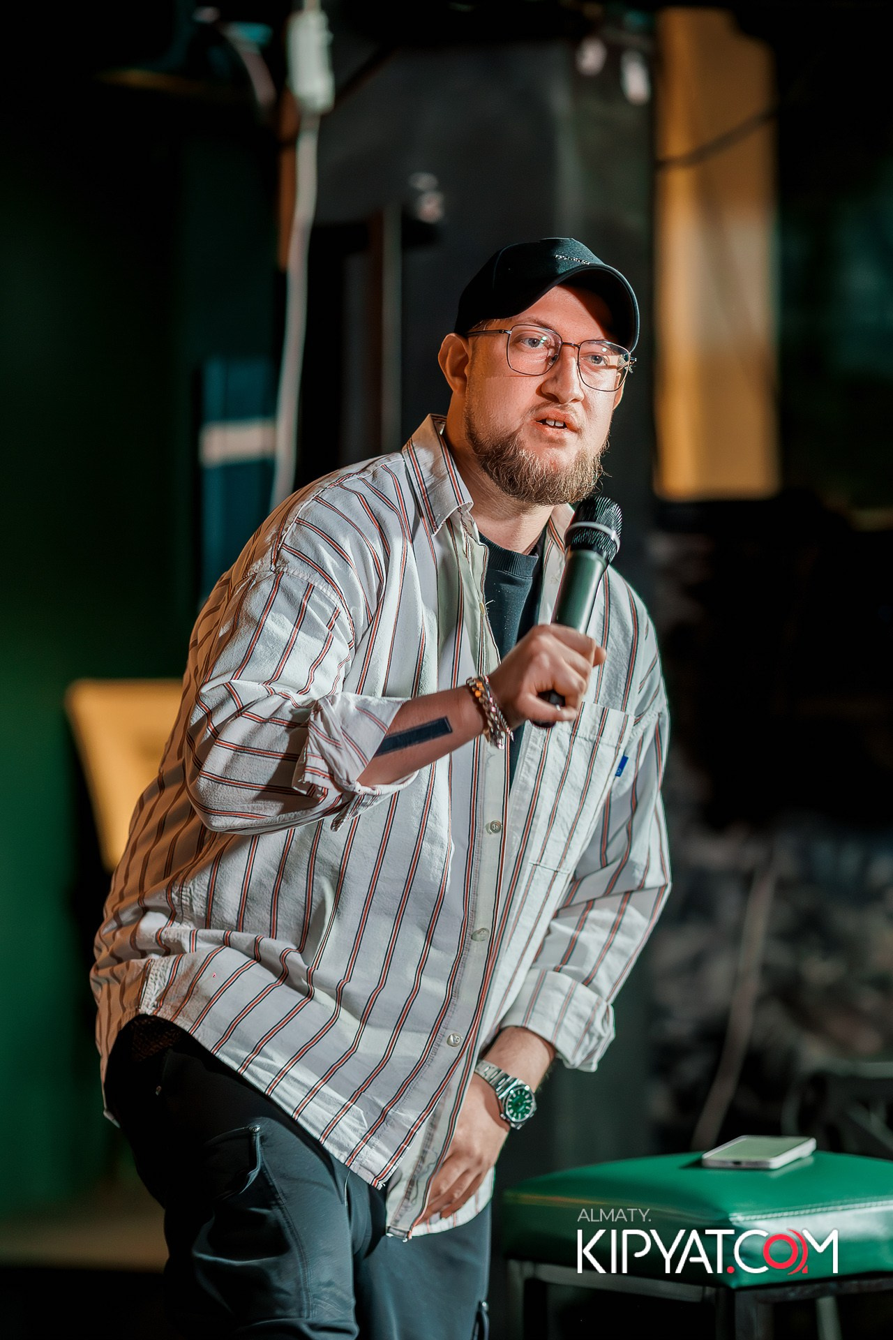 СОЛЬНЫЙ СТЕНДАП КОНЦЕРТ АЛЕКСАНДРА МЕРКУЛЬ. КИПЯТКОМ АЛМАТЫ!