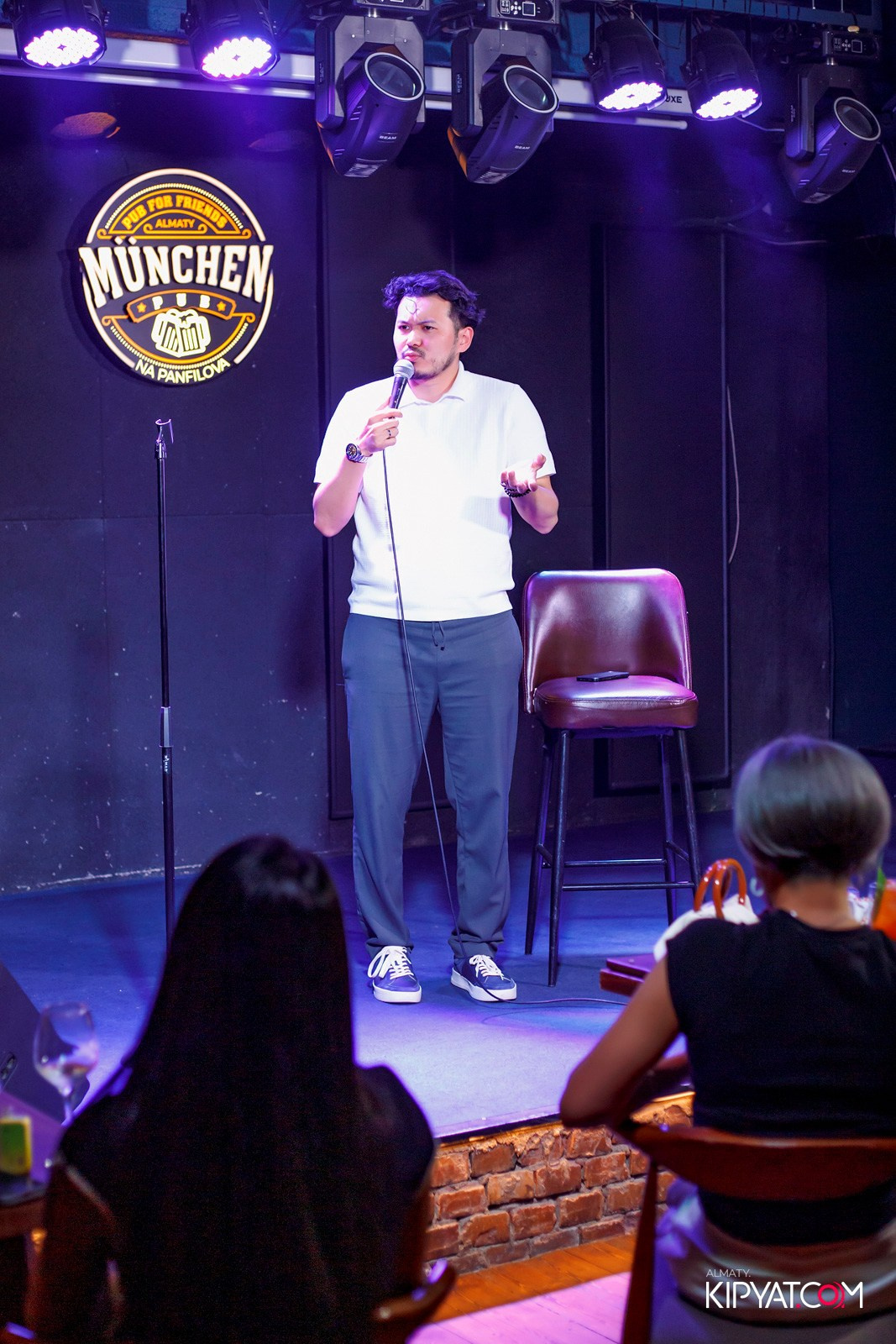 STAND UP КОНЦЕРТ АЛЕКСАНДРА МЕРКУЛЬ. КИПЯТКОМ АЛМАТЫ! Фотосъемка мероприятий в Алматы
