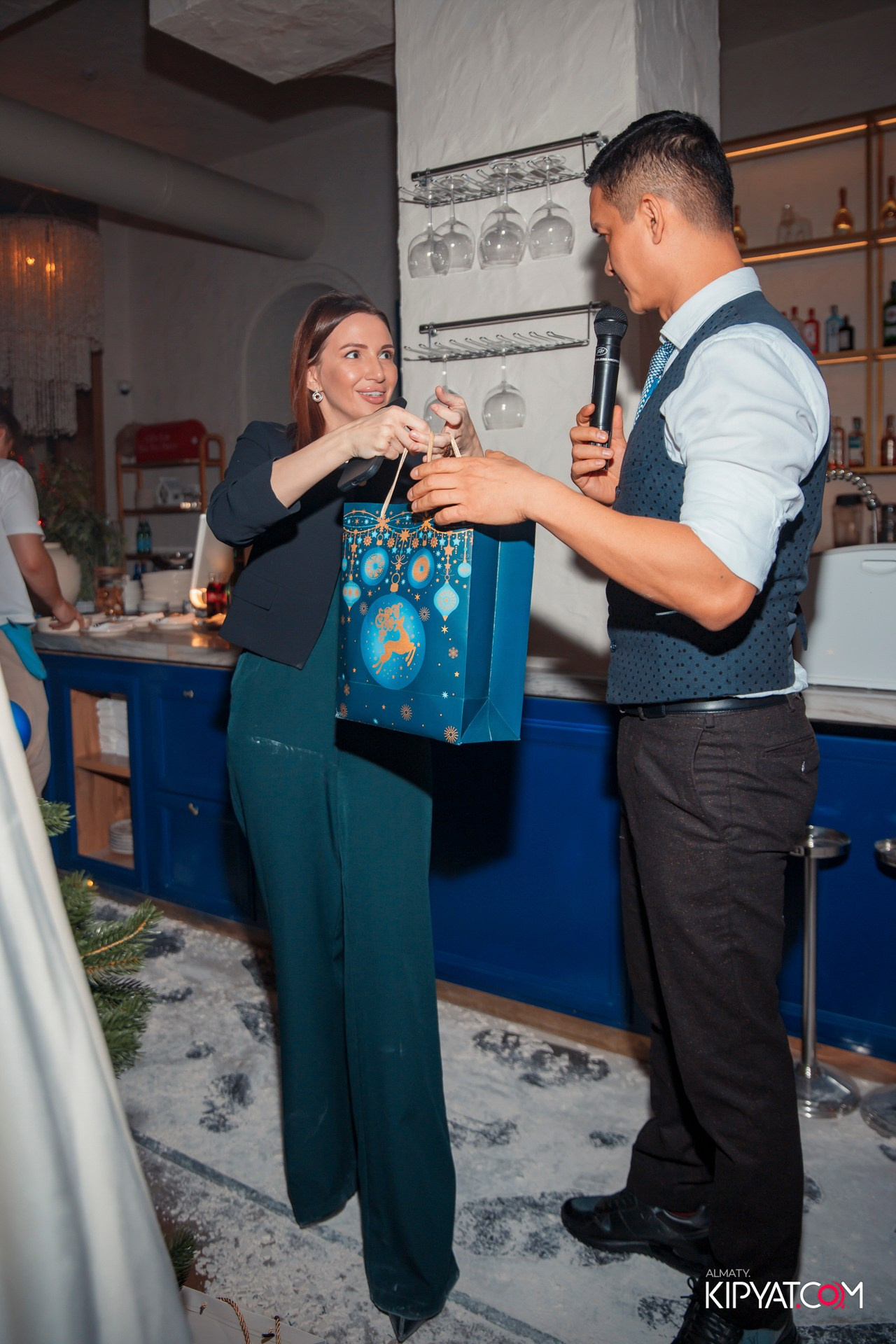 AIZA NEO BISTRO ABILAY KHAN. КИПЯТКОМ АЛМАТЫ! Фотосъемка мероприятий в Алматы