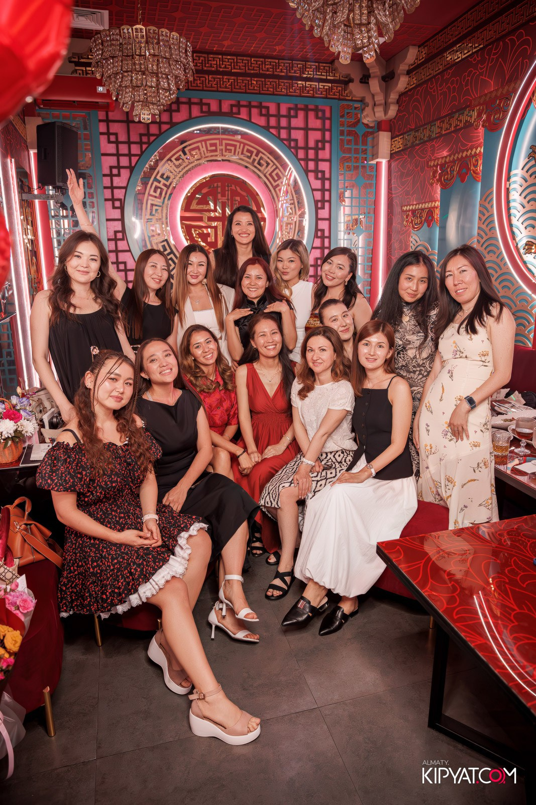 MOOD KARAOKE & TERRACE. КИПЯТКОМ АЛМАТЫ!