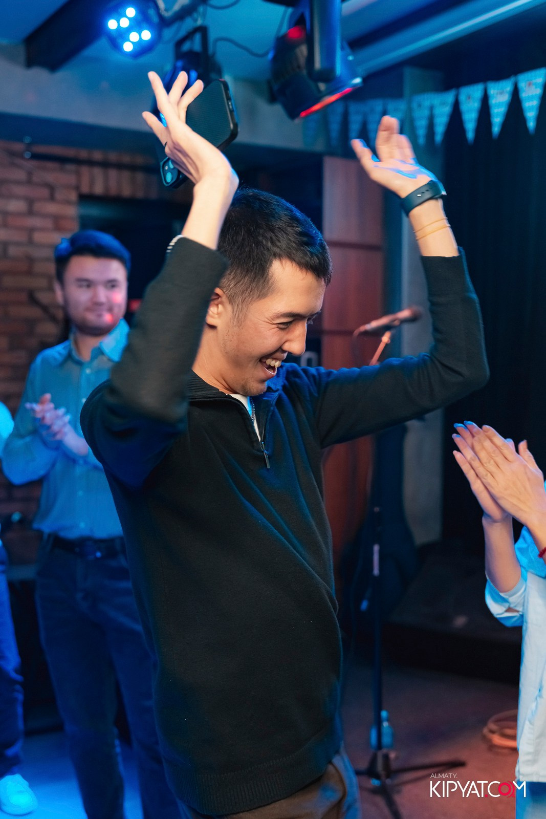 OKTOBERFEST — ПИНТА НА ГОГОЛЯ. КИПЯТКОМ АЛМАТЫ!