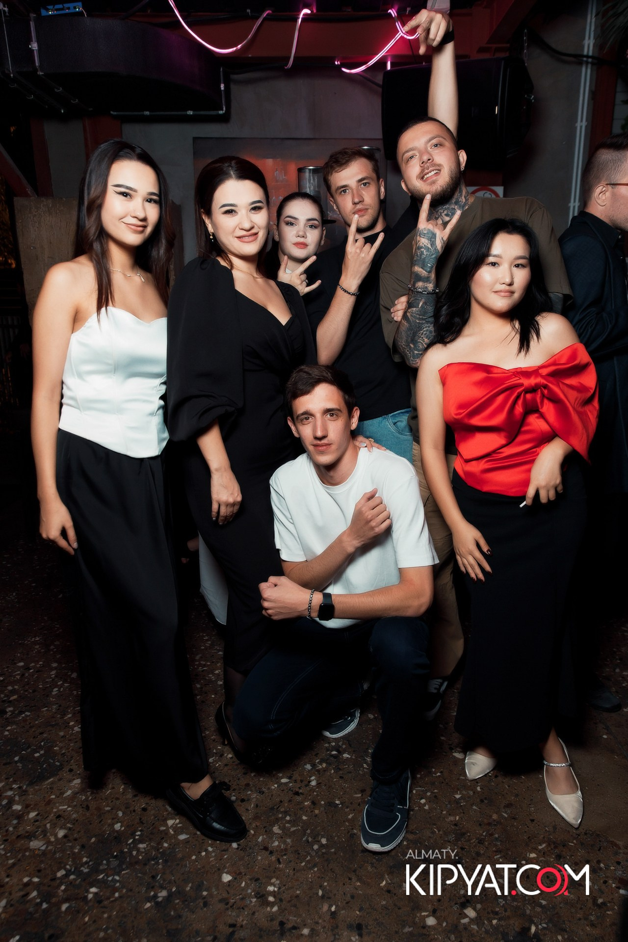 Bla bla bar. КИПЯТКОМ АЛМАТЫ!