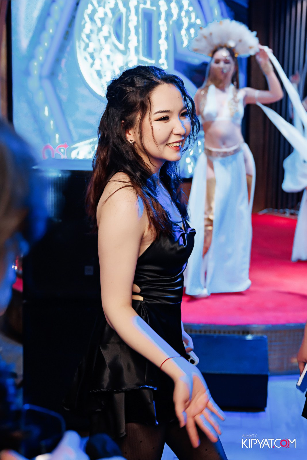 ЗАЯ, НА БИС. КИПЯТКОМ АЛМАТЫ!