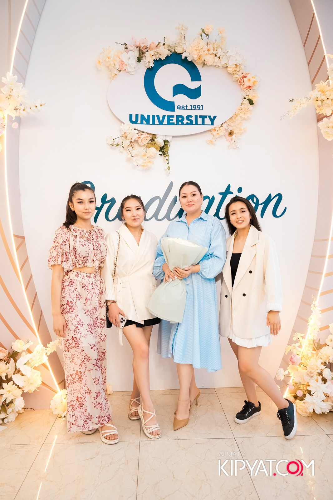 GRADUATION 2025 Q UNIVERSITY. КИПЯТКОМ АЛМАТЫ!