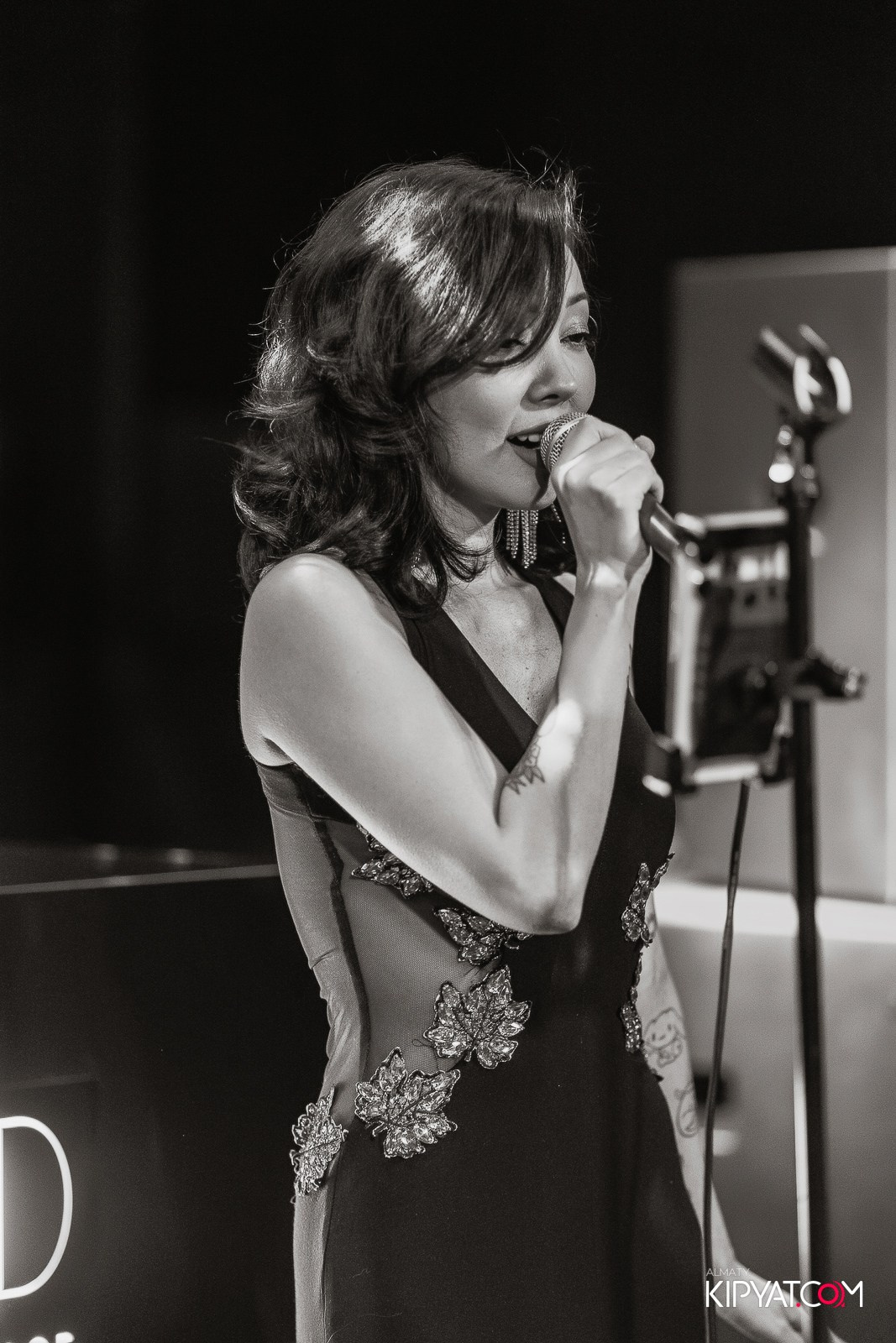 MOOD KARAOKE & TERRACE. КИПЯТКОМ АЛМАТЫ!