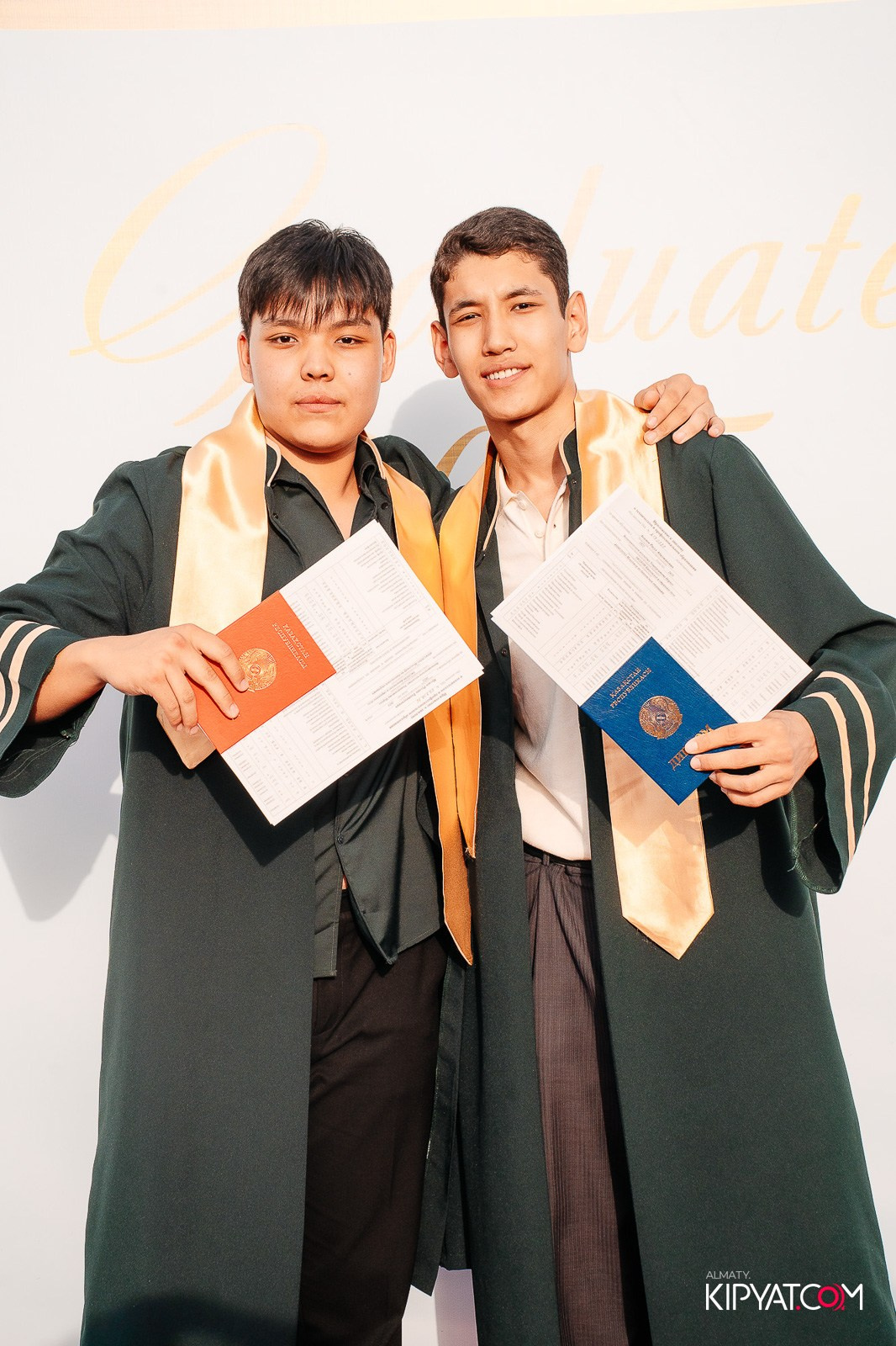 ВРУЧЕНИЕ ДИПЛОМОВ — НАРХОЗ КОЛЛЕДЖ. Part 1. КИПЯТКОМ АЛМАТЫ!