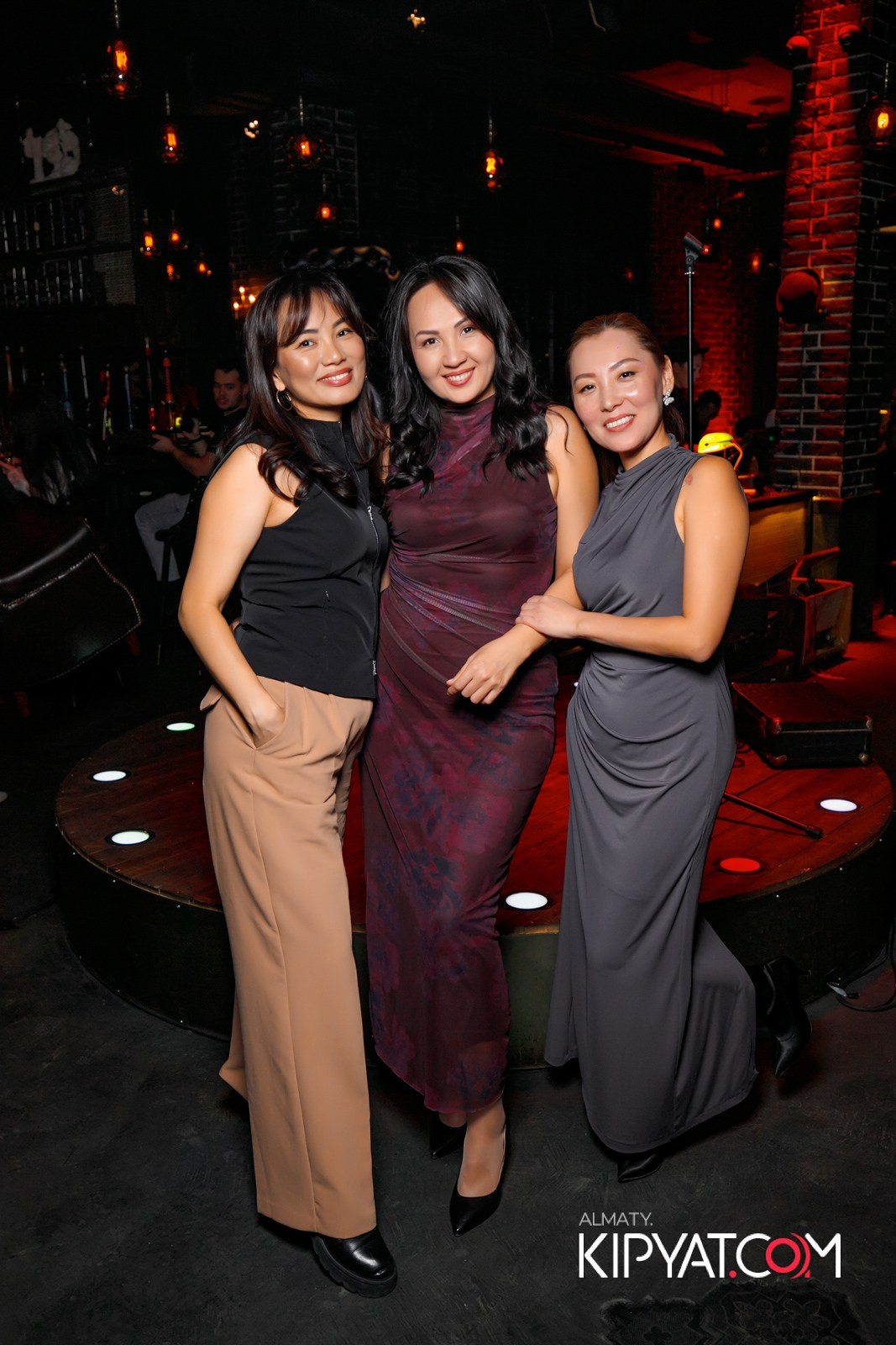 TANGIERS LOUNGE НА САТПАЕВА. КИПЯТКОМ АЛМАТЫ!