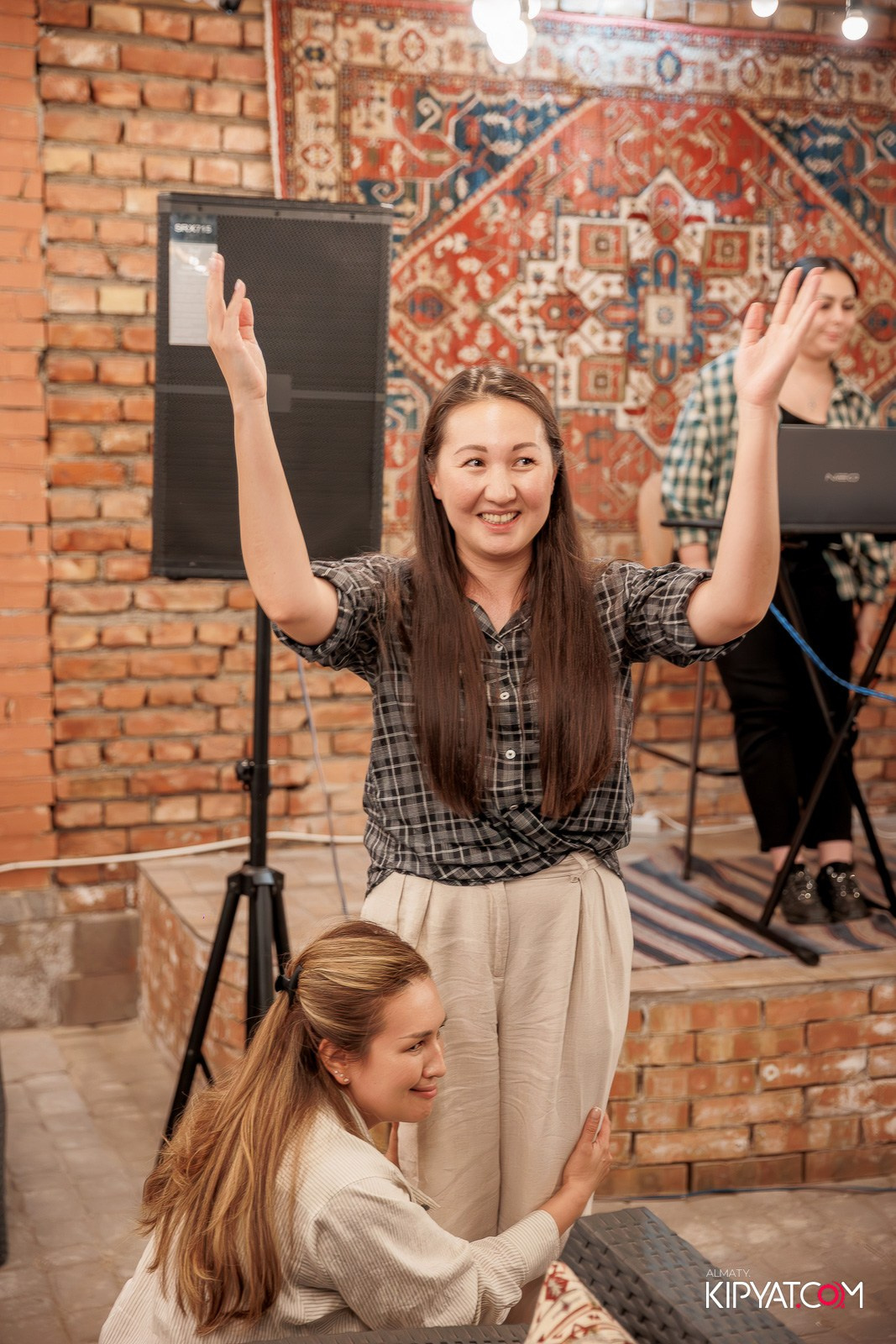 РЕСТОРАН EZO. КИПЯТКОМ АЛМАТЫ!