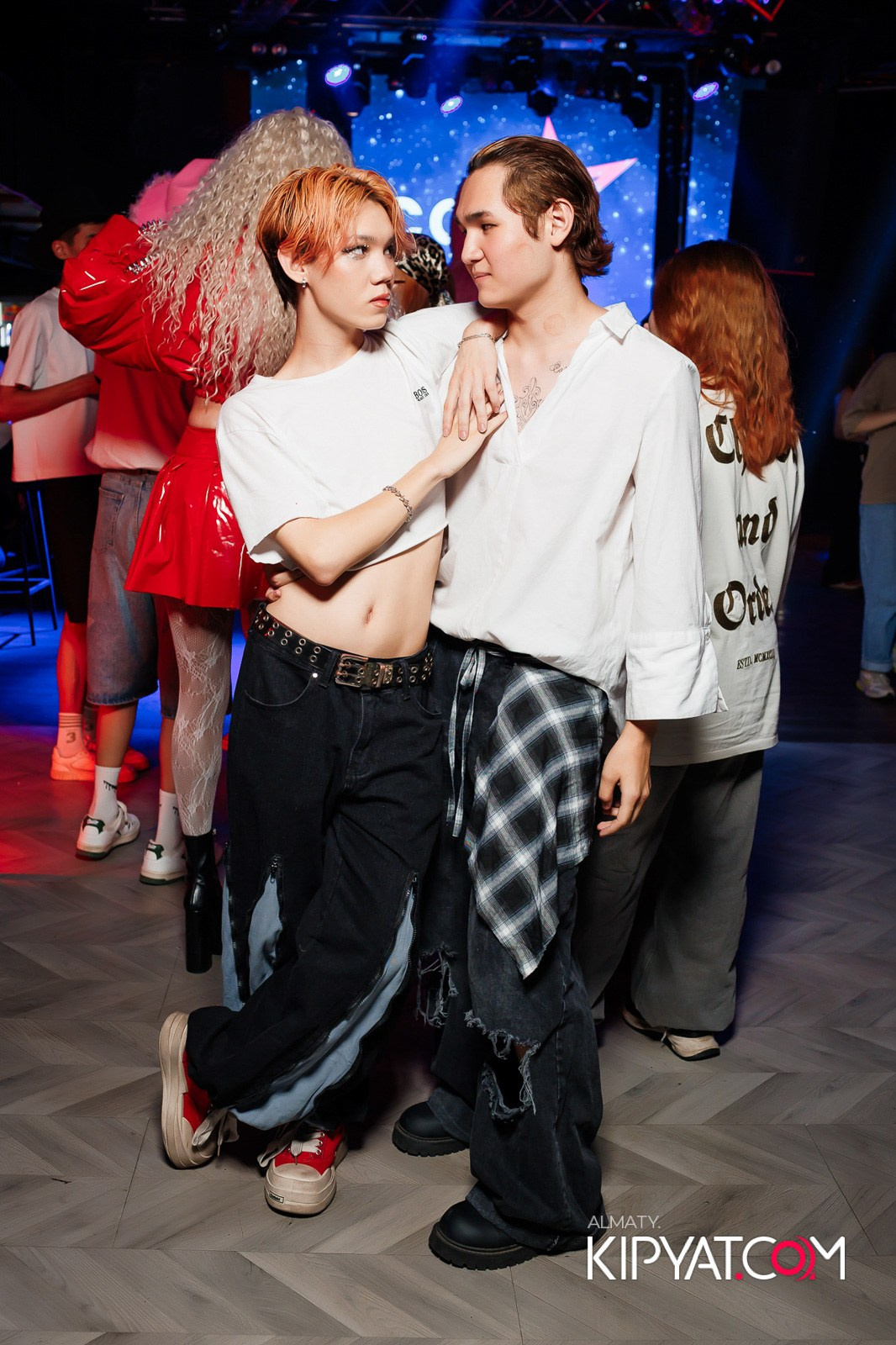 НОЧНОЙ КЛУБ ICON. КИПЯТКОМ АЛМАТЫ!