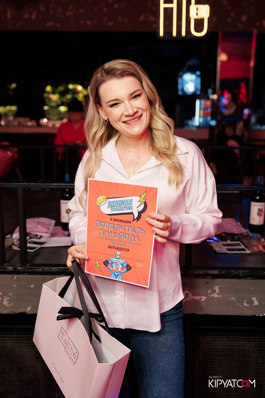 МУЗЫКАЛЬНОЕ ЛОТО В HIT RETRO. КИПЯТКОМ АЛМАТЫ! Фотосъемка мероприятий в Алматы