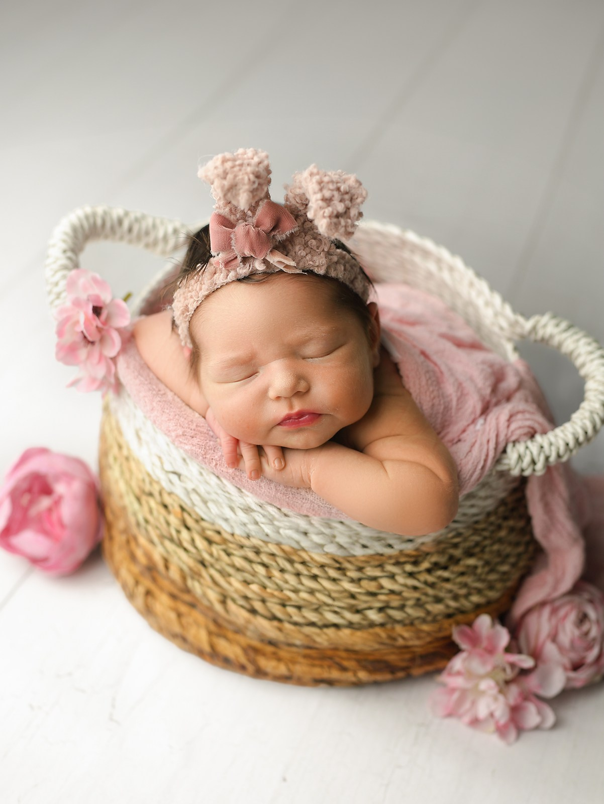 Newborn. Фотограф новорождённых в Казани Нейля Гильмутдинова ньюборн