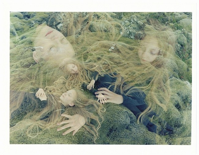 фотография Арико Инаока с природой Исландии и мягким светом