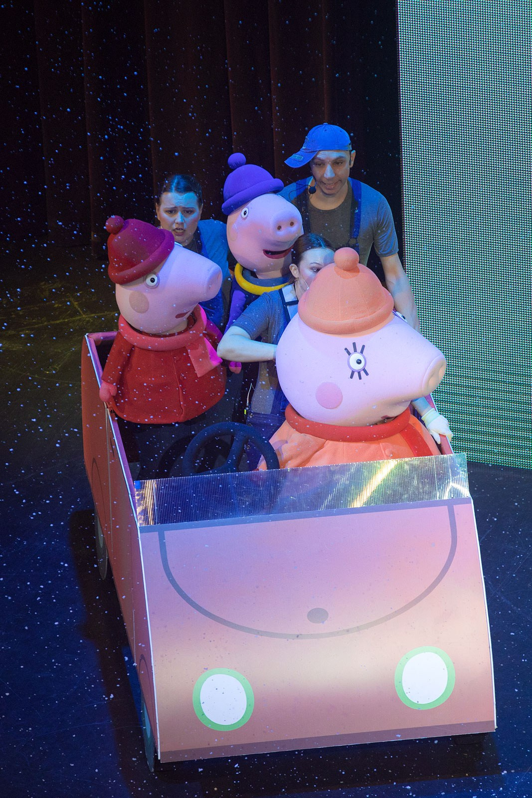 ЦИРК. Фотограф и видеограф для бизнеса в Москве — фуд, рестораны, интерьер, контент | Sizov Studio