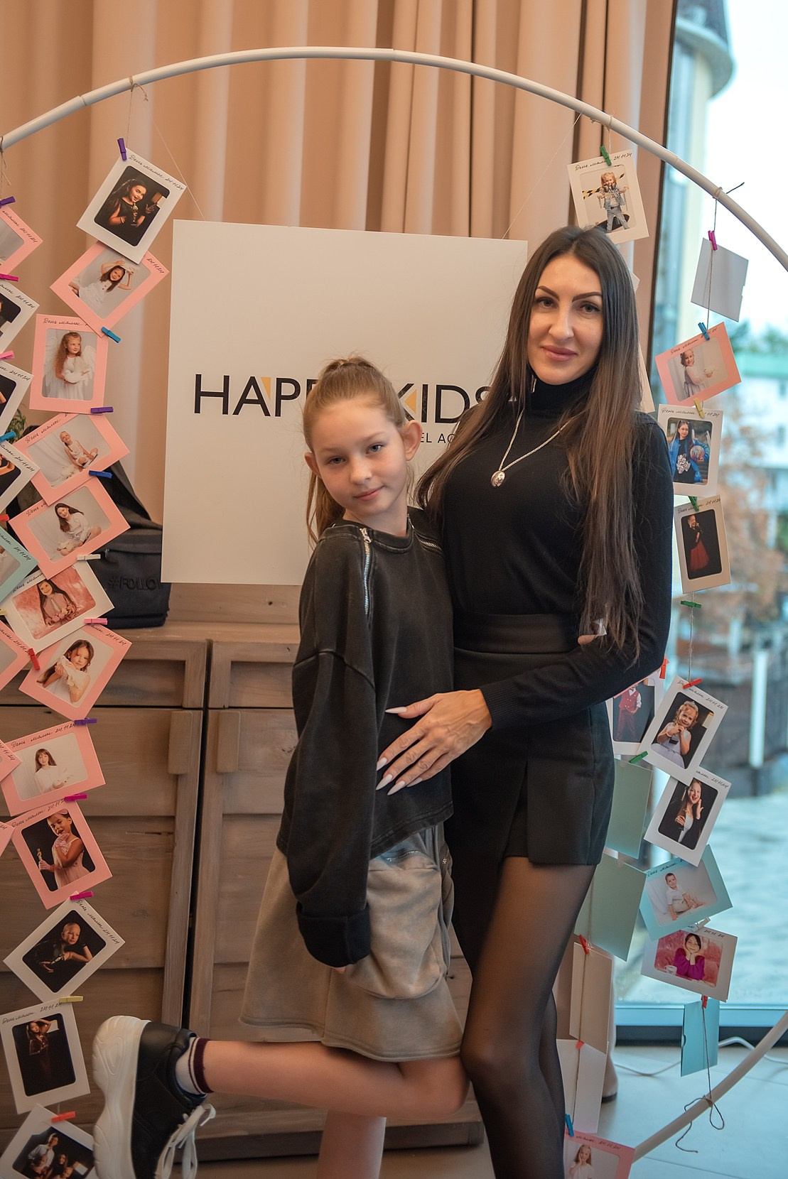 HAPPYkids дефиле в день мамы. Семейный и коммерческий фотограф в Сочи Александр Бодунов