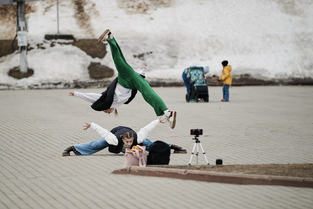 Фотопроект «The Люди» фотограф Александр Кондаков. Фотограф для маркетплейсов в Иваново | Съемки одежды и белья