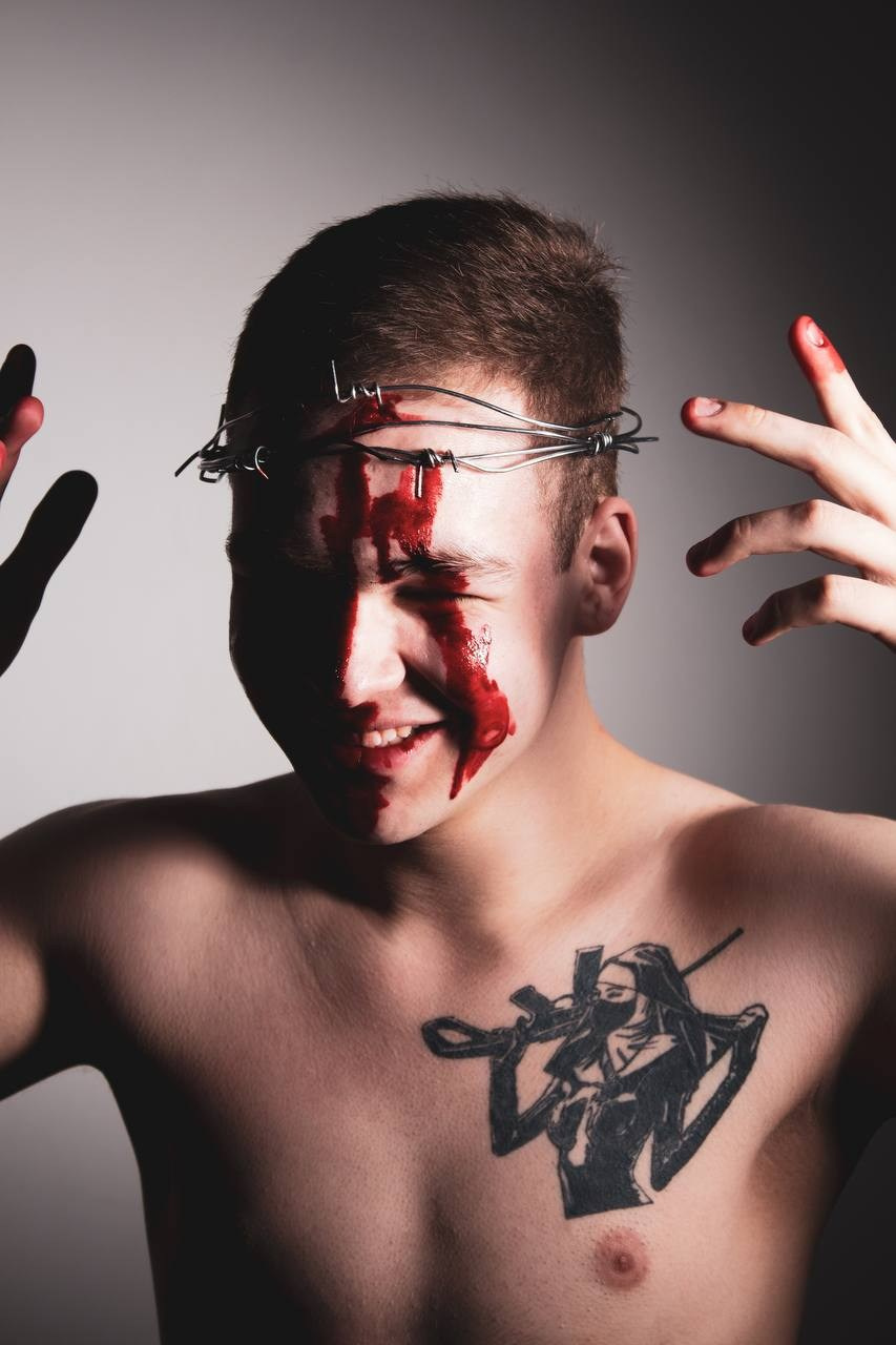 Портретная съемка — Федор. Портретный фотограф в Орле. Готовые фото за 3 дня! Помощь в позировании. Советы по организации