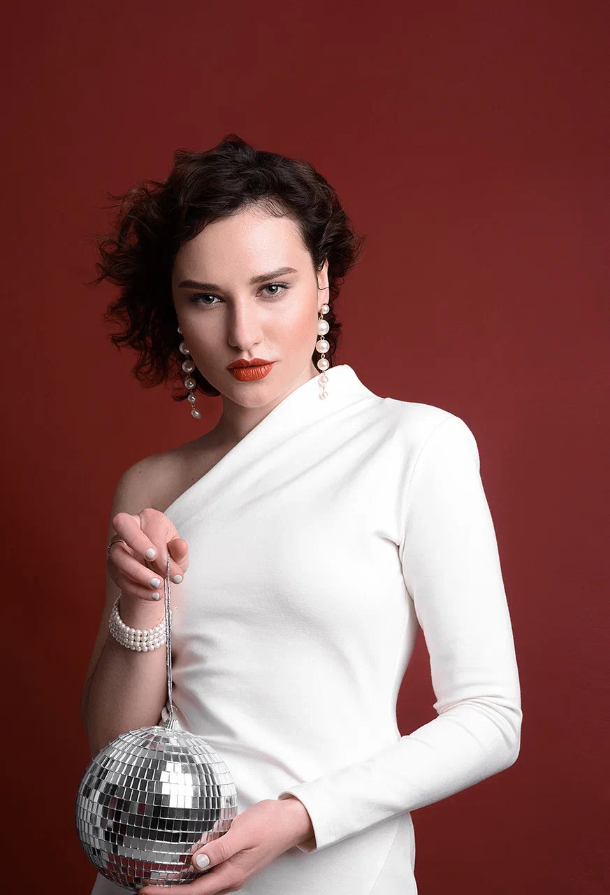 Съёмка в профессиональной фотостудии в Москве. Фотограф профессиональный Москва Настя Ильина