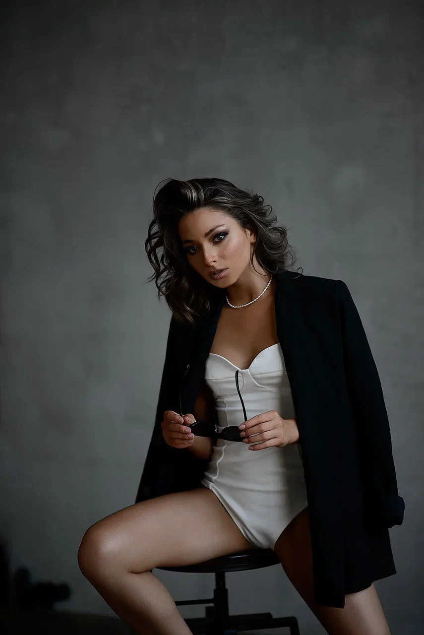 Частное фото ню. Фотограф профессиональный Москва Настя Ильина