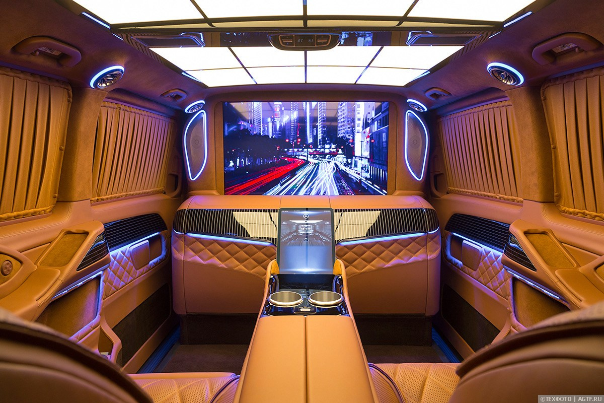 Mercedes V-class. Design Yachts and Cars