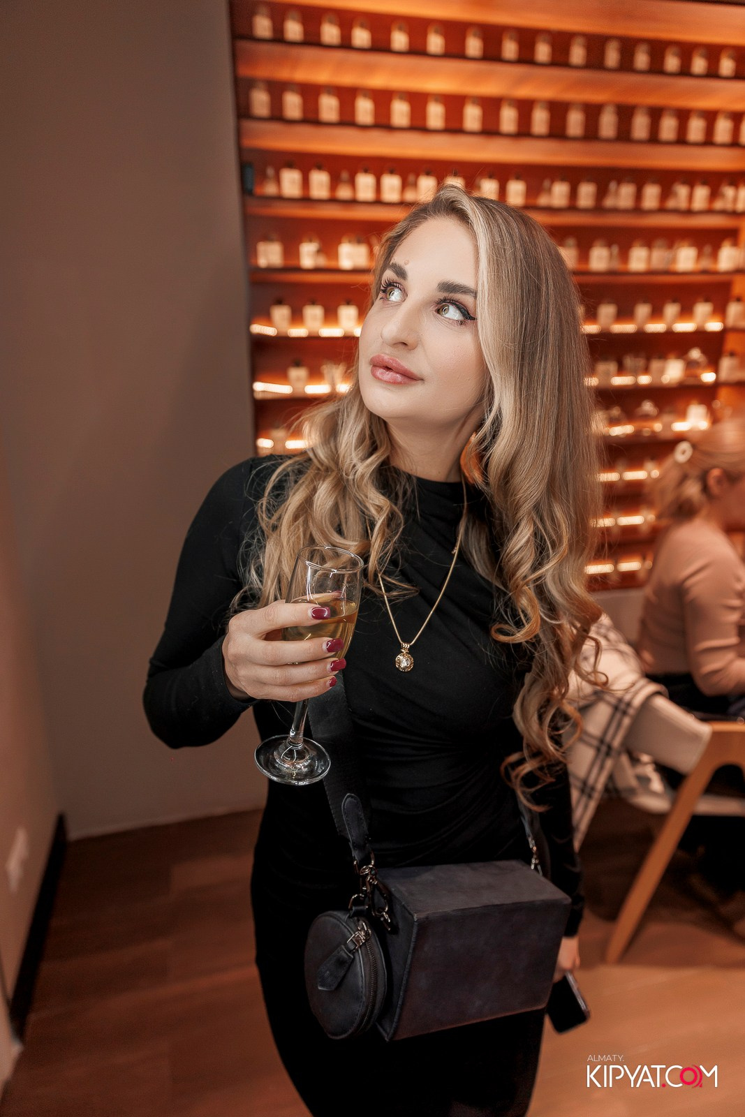 ОТКРЫТИЕ ПАРФЮМЕРНОГО ДОМА MAISON PERFUME. КИПЯТКОМ АЛМАТЫ!