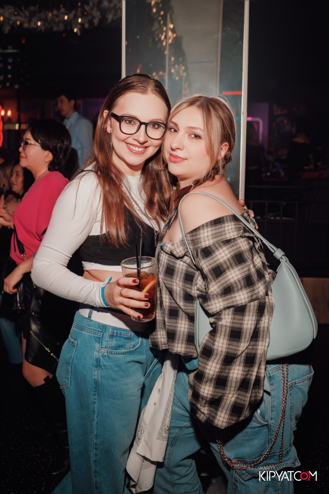 BEAUTY ЁЛКА SANTA BARBARA SPECIAL GUEST ГРУППА MILLENIUM 5 ТРИБЬЮТ ШОУ. КИПЯТКОМ АЛМАТЫ! Фотосъемка мероприятий в Алматы