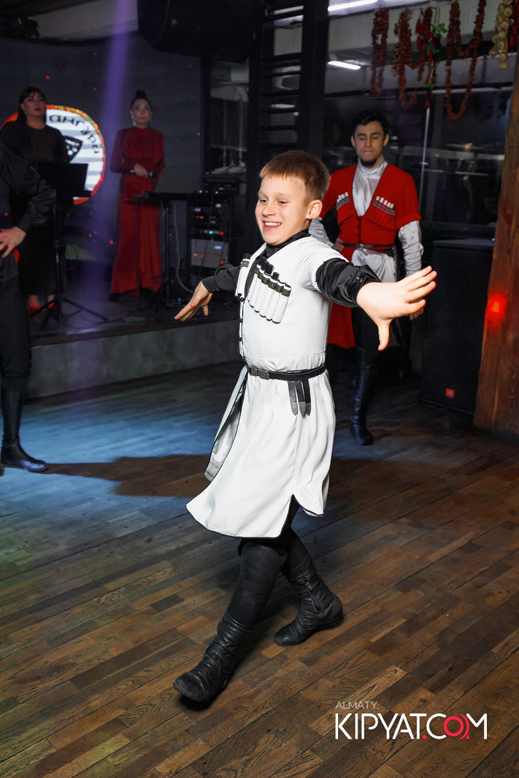 ВАХТАНГУРИ. КИПЯТКОМ АЛМАТЫ!