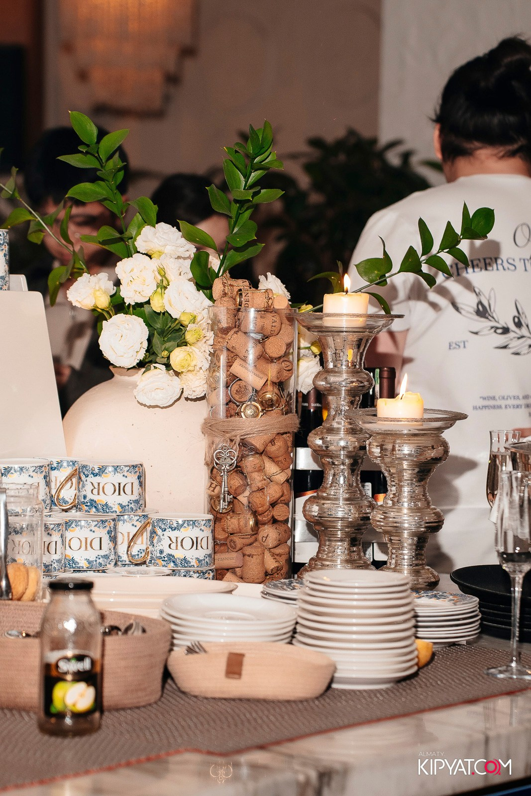 ДЕНЬ РОЖДЕНИЯ РЕСТОРАНА AIZA NEO BISTRO — НАМ 2 ГОДА. КИПЯТКОМ АЛМАТЫ! Фотосъемка мероприятий в Алматы