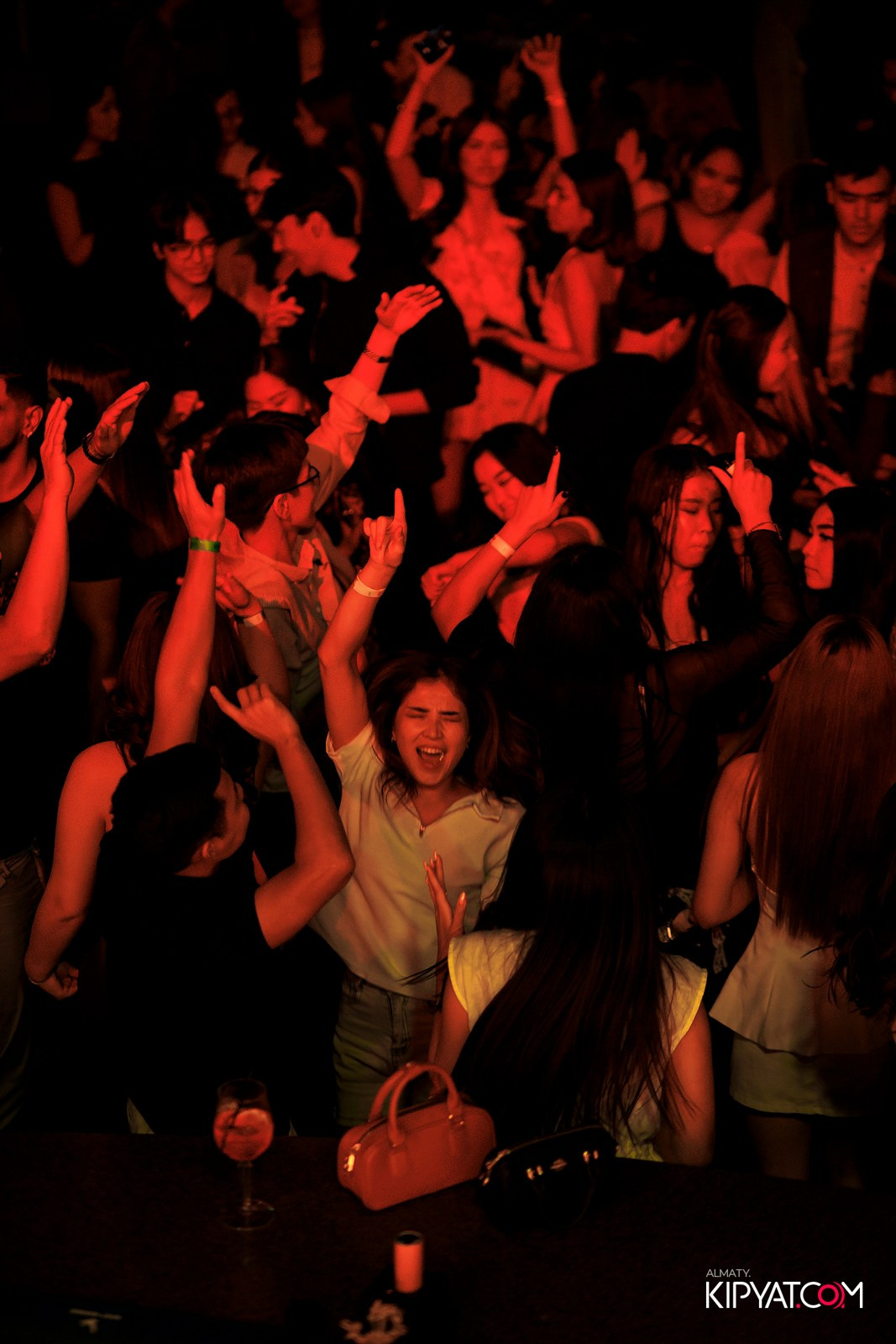 EVENT BAR. КИПЯТКОМ АЛМАТЫ!