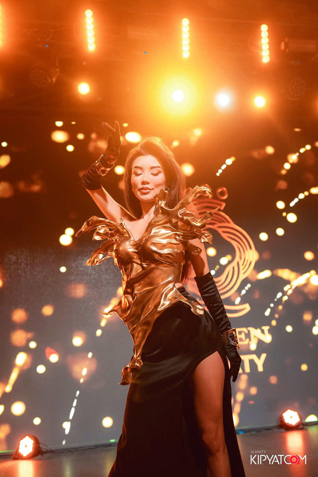 QUEEN. КИПЯТКОМ АЛМАТЫ!