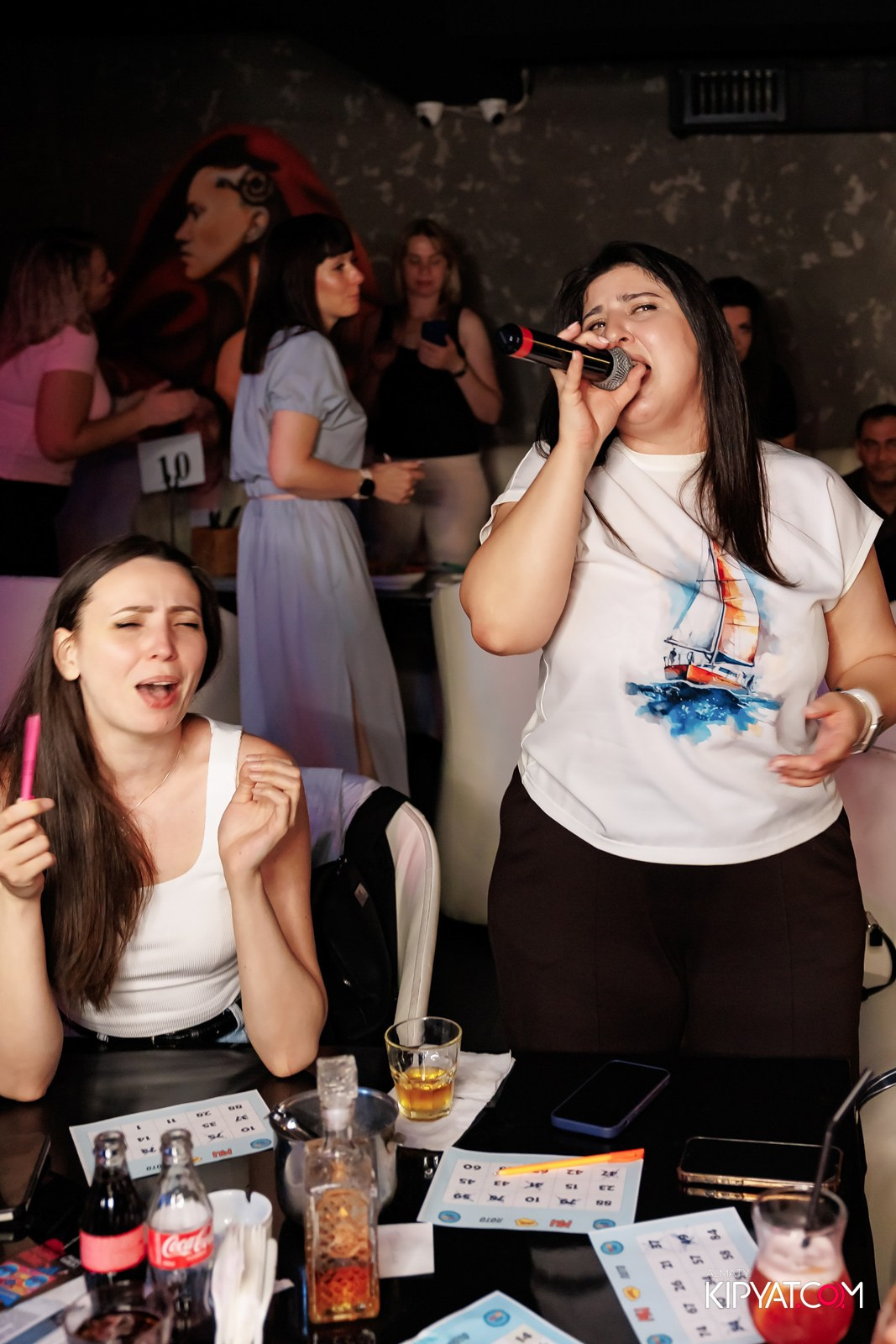 МУЗЫКАЛЬНОЕ ЛОТО В HIT RETRO. КИПЯТКОМ АЛМАТЫ!