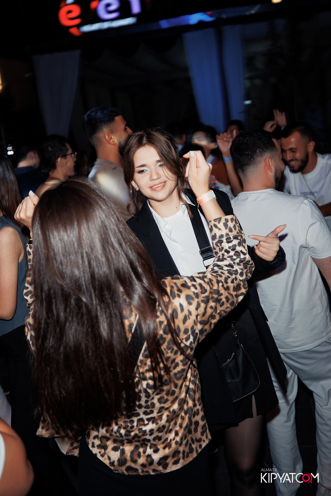 EVENT BAR. КИПЯТКОМ АЛМАТЫ!