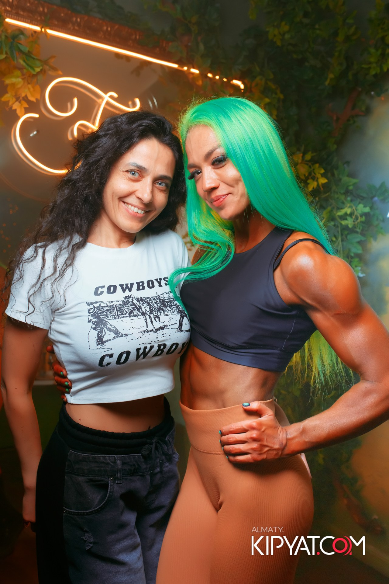 УХО И МЕДВЕДЬ НА САИНА. КИПЯТКОМ АЛМАТЫ!