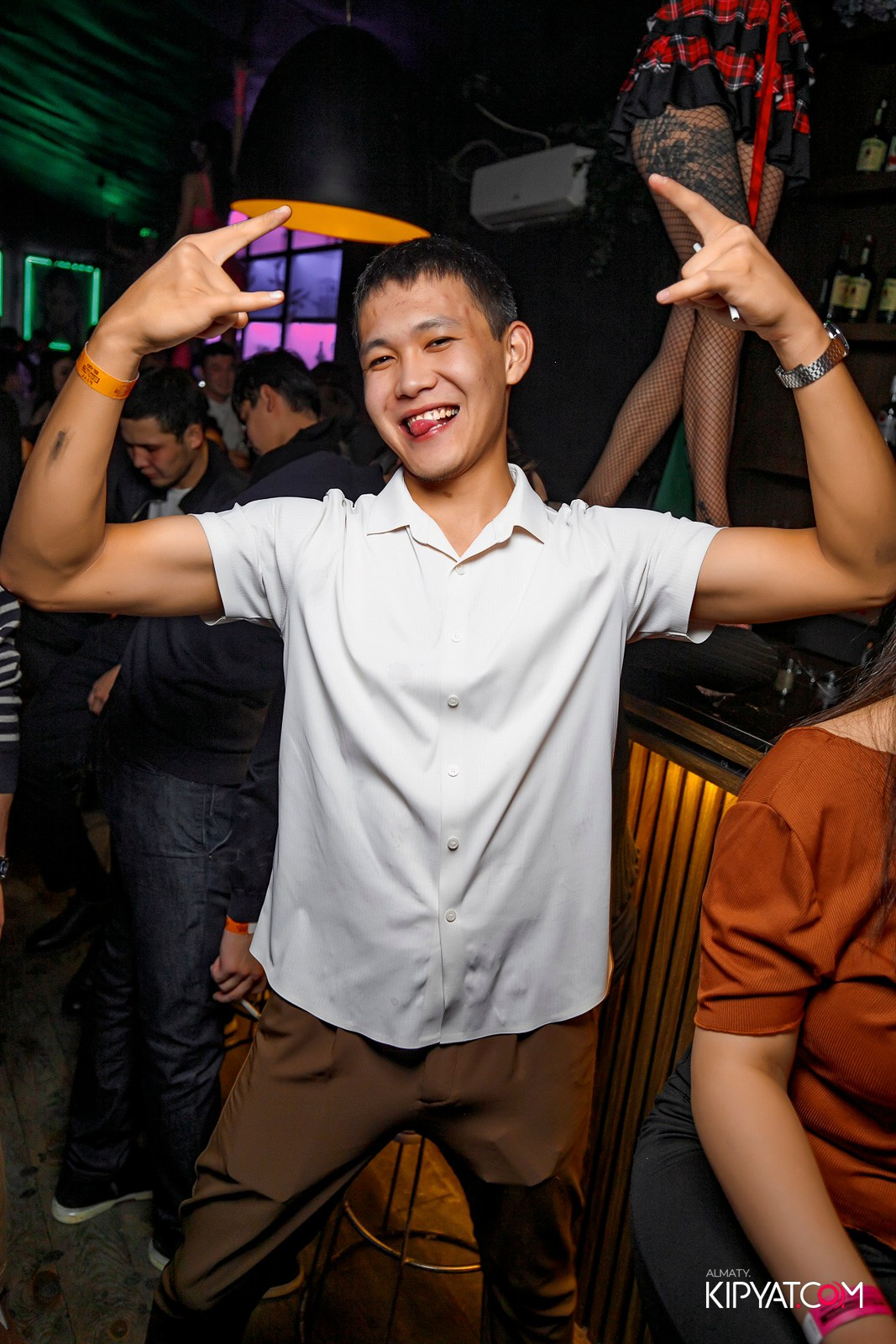 UYAT EMES BAR. КИПЯТКОМ АЛМАТЫ! Фотосъемка мероприятий в Алматы