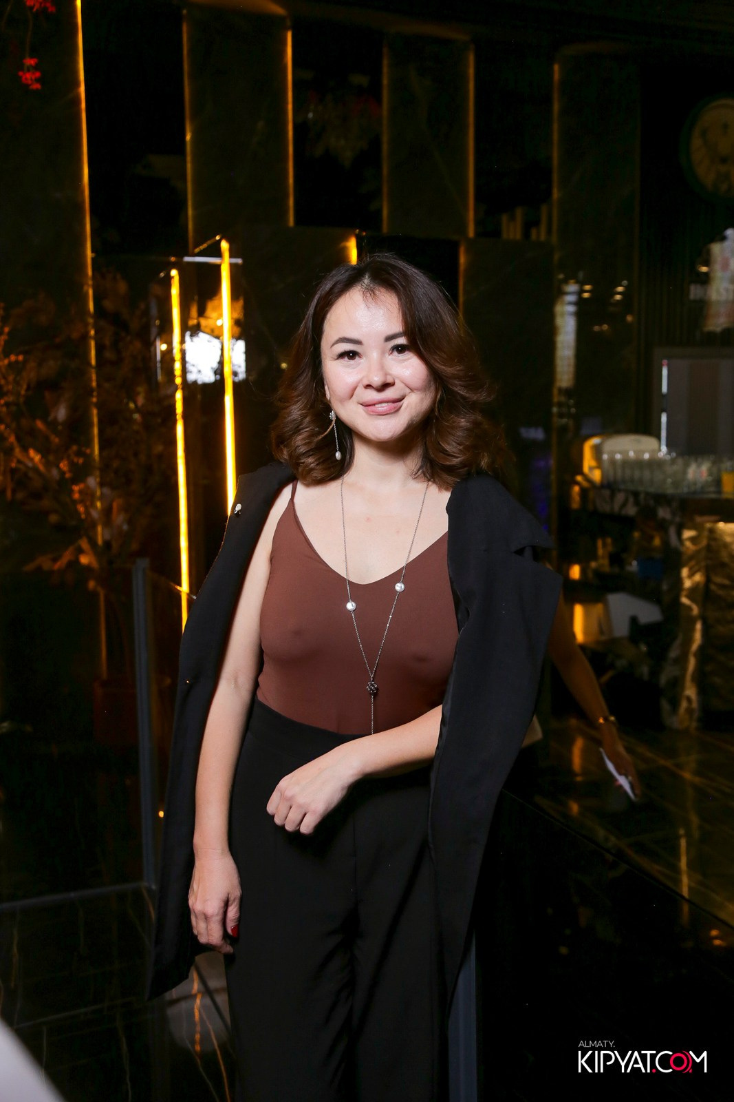 БАР ПАНАЕХАЛИ НА ДОСТЫК. КИПЯТКОМ АЛМАТЫ!