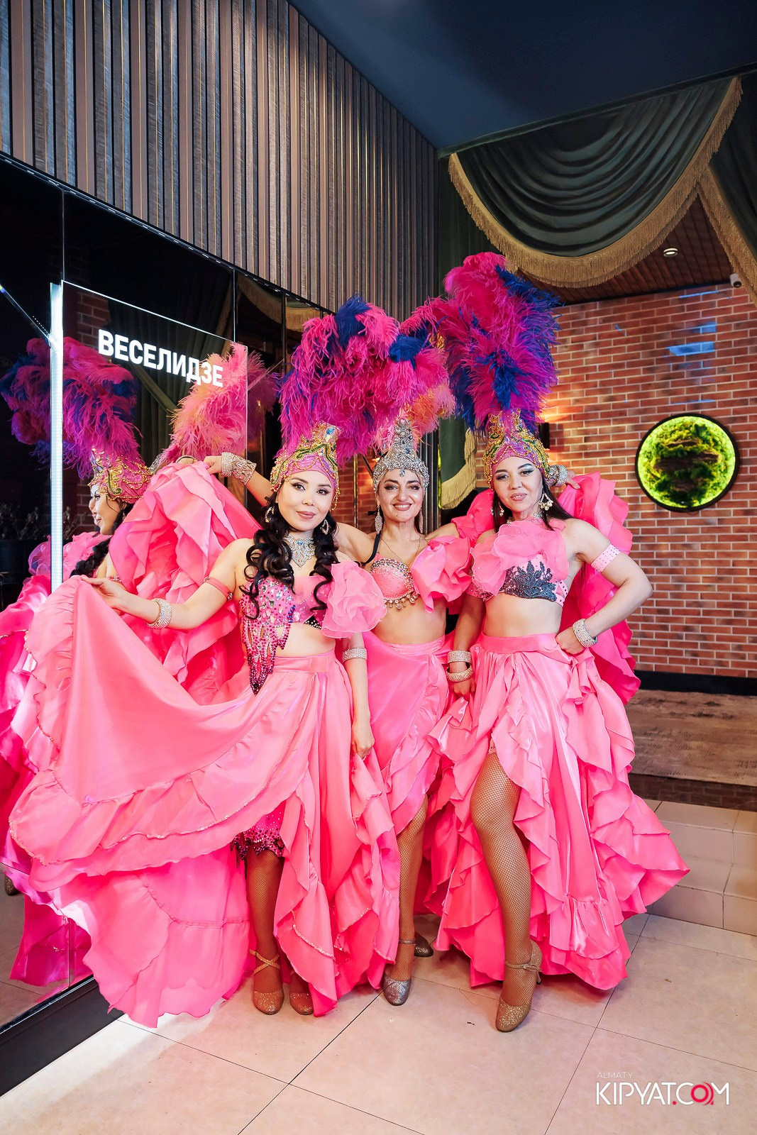 РЕСТОРАН ВЕСЕЛИДЗЕ НА ШЕВЧЕНКО. КИПЯТКОМ АЛМАТЫ!