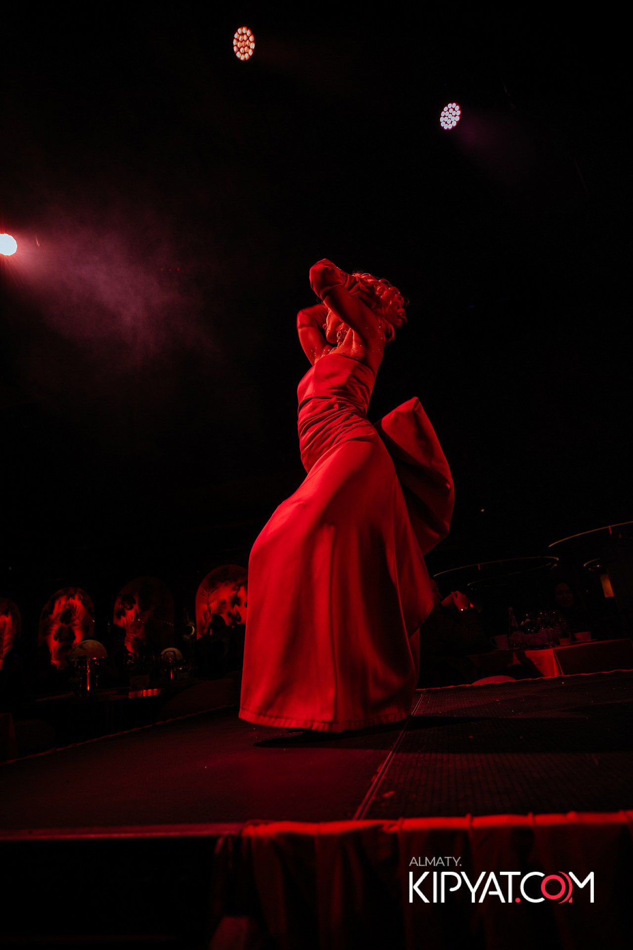 QUEEN. КИПЯТКОМ АЛМАТЫ!