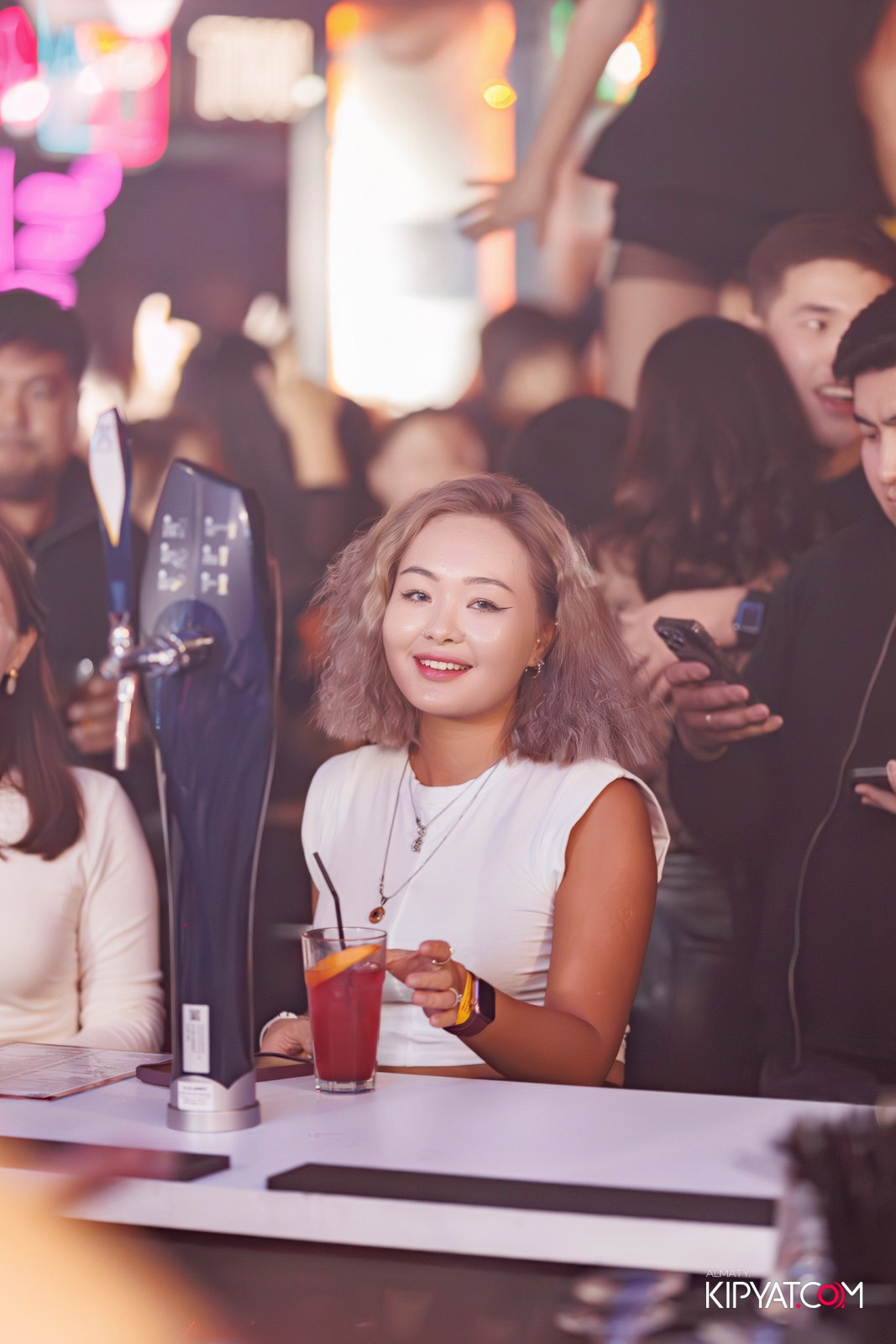 BHB. КИПЯТКОМ АЛМАТЫ!