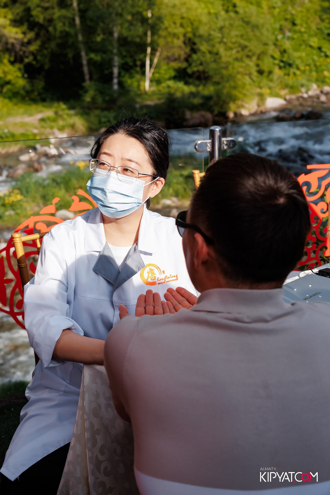 KANG REN TANG. КИПЯТКОМ АЛМАТЫ!