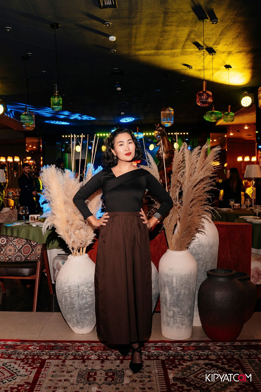 РЕСТОРАН ВЕСЕЛИДЗЕ НА АБАЯ. КИПЯТКОМ АЛМАТЫ!