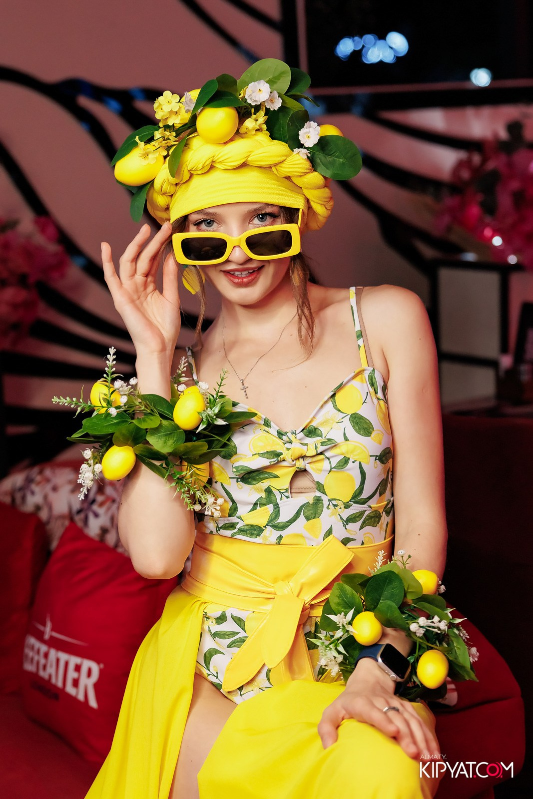 ЗАЯ, НА БИС. КИПЯТКОМ АЛМАТЫ!