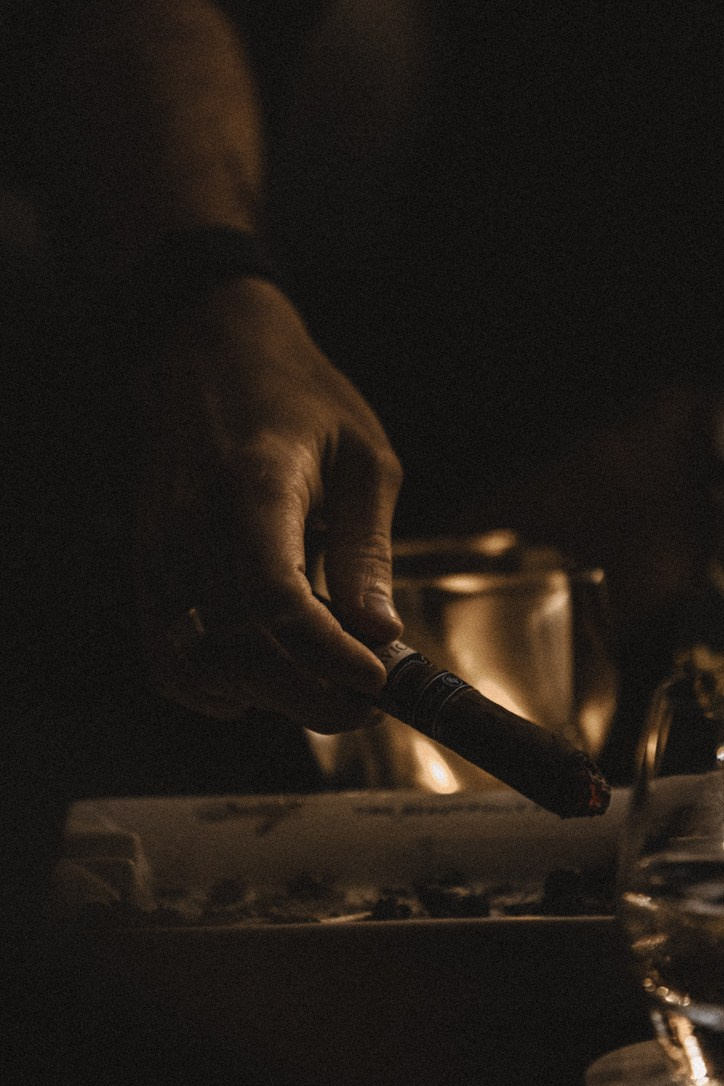 Male Portrait Photoshoot in Dubai — Lifestyle Photography. Evgen Yatsenko — Photographer in Dubai