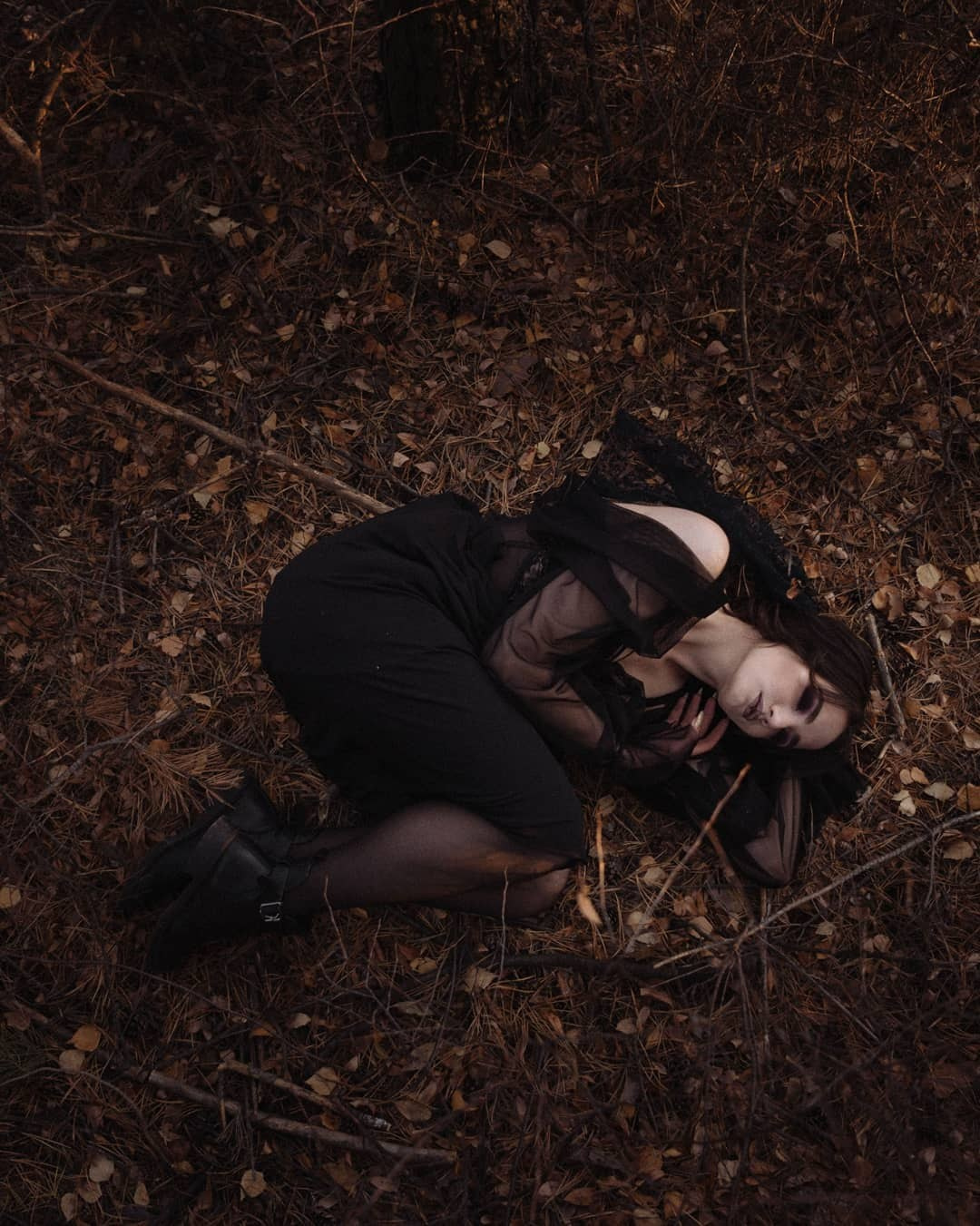 Ведьма. Анна Парсанова.ФОТОГРАФ