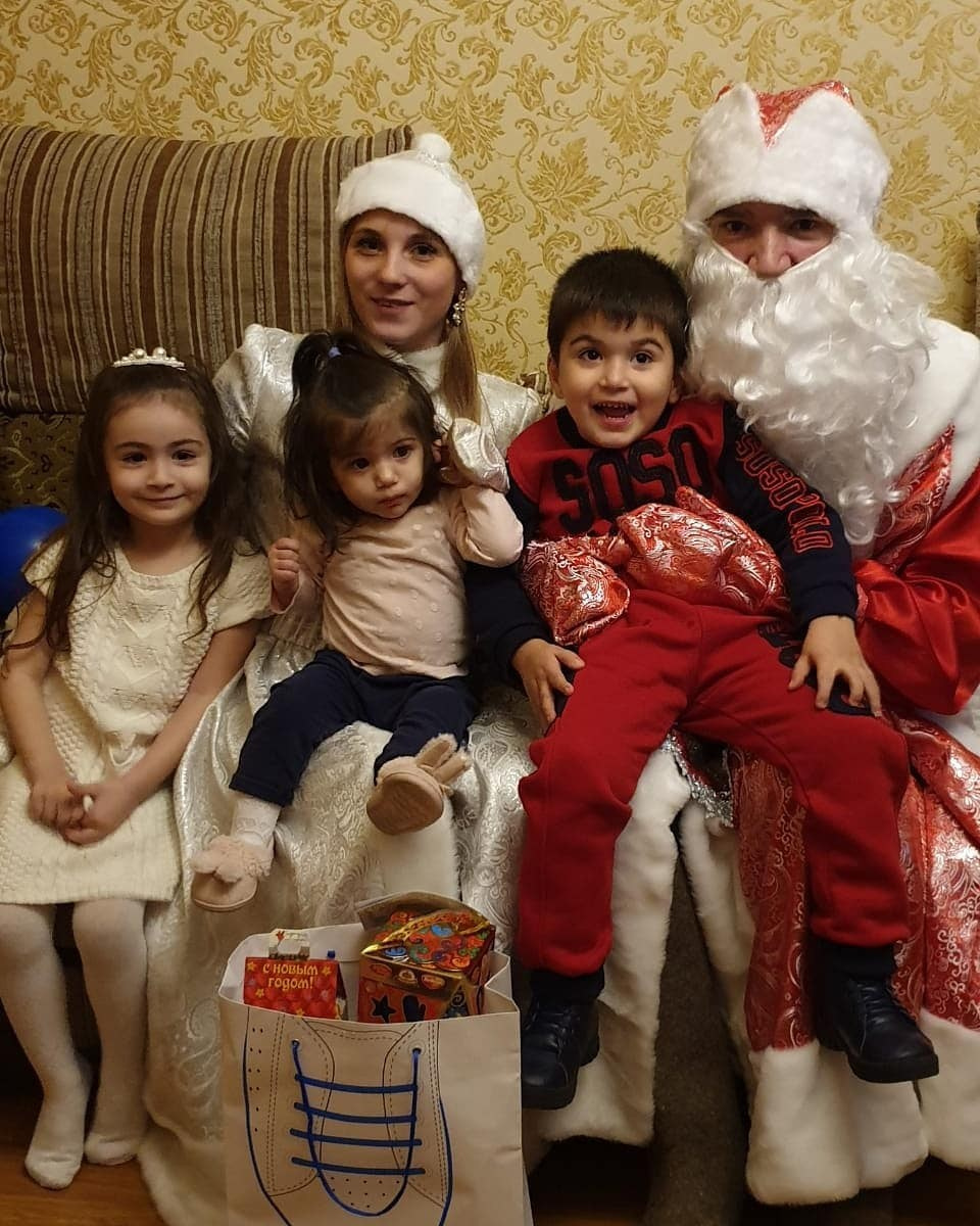 Новогоднее чудо своими глазами: благодарим Деда Мороза и Снегурочку за настоящую сказку!