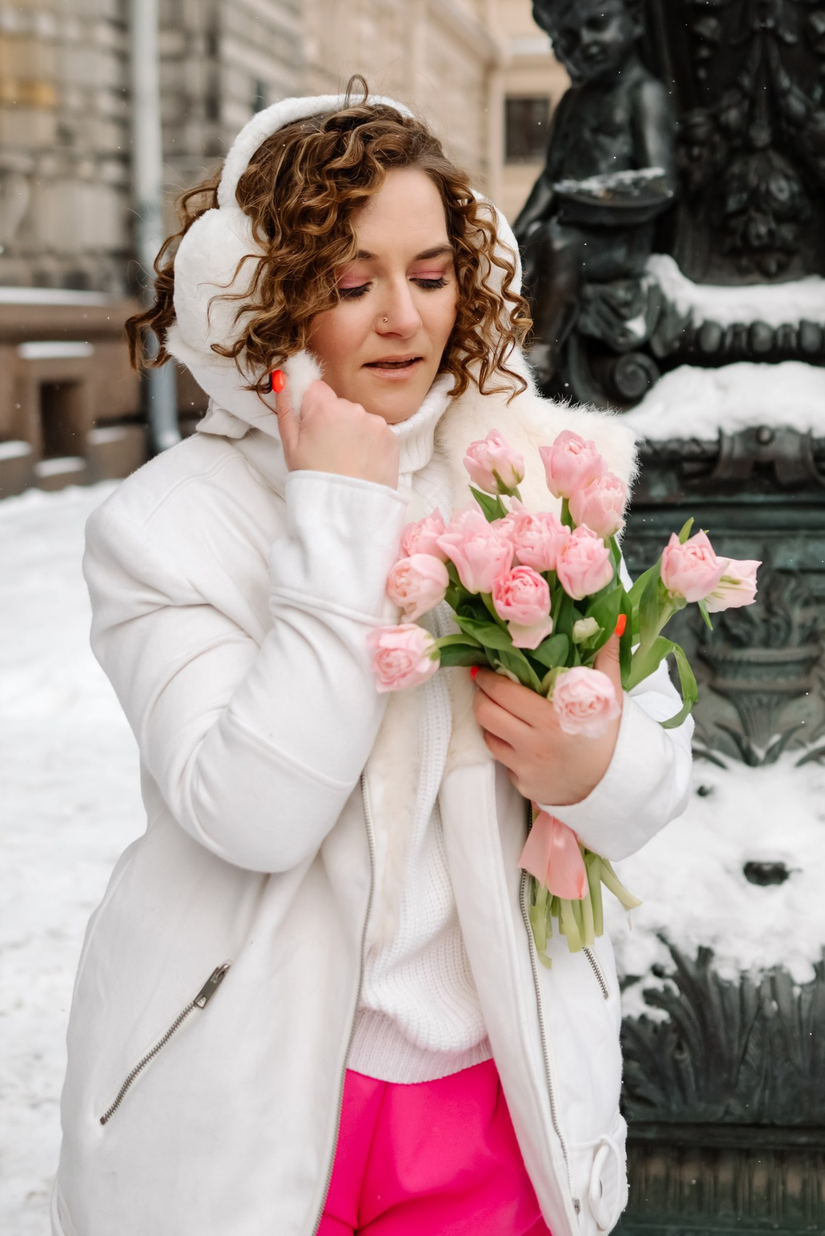 Юля с тюльпанами. Свадебный и сеейный фотограф в Санкт-Петербурге Елена Худякова