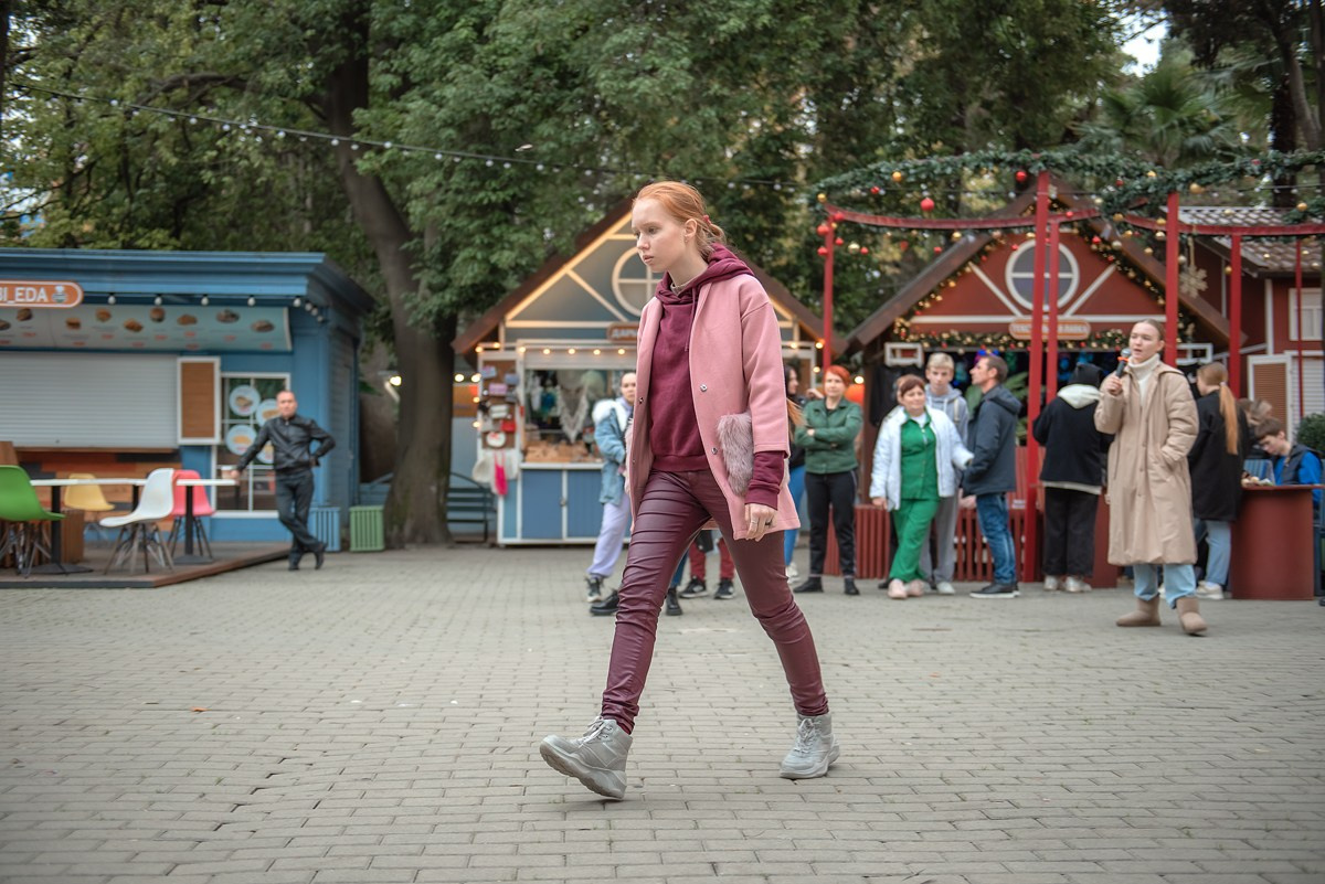 Парк Ривьера дефиле HAPPYkids. Семейный и коммерческий фотограф в Сочи Александр Бодунов