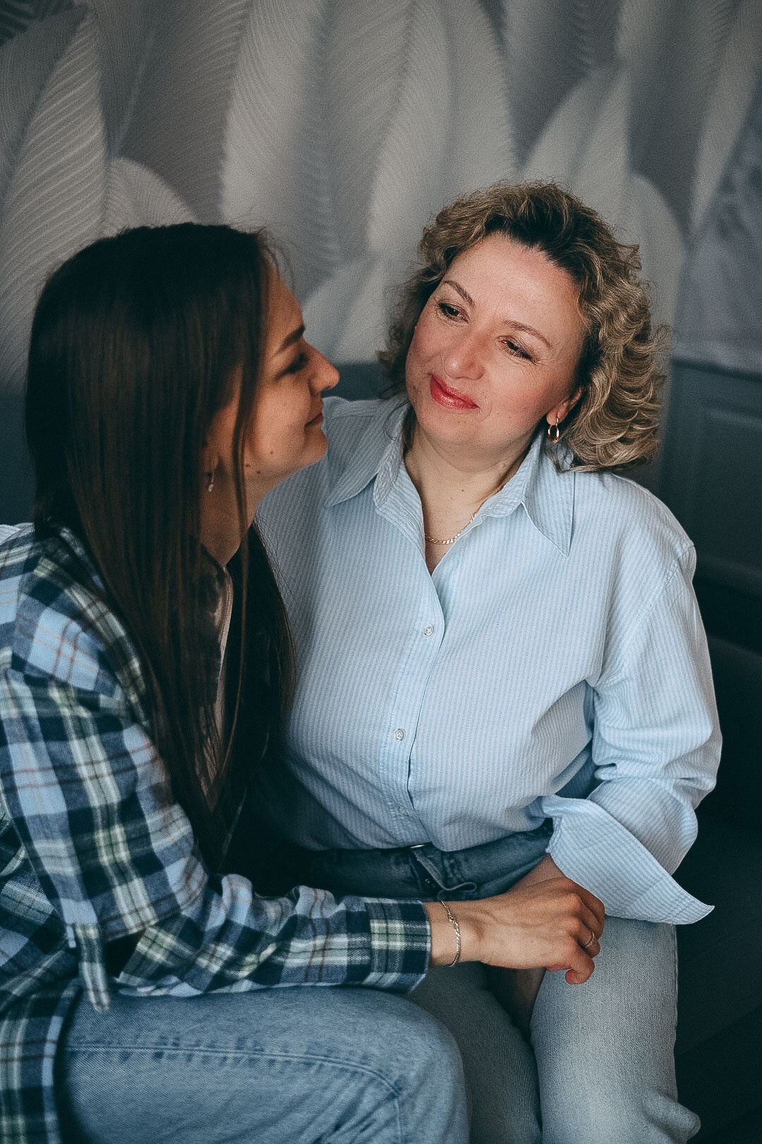 Семейная фотосессия дома плюс фотопрогулка. Фотограф в Сочи — Маргарита Поганова