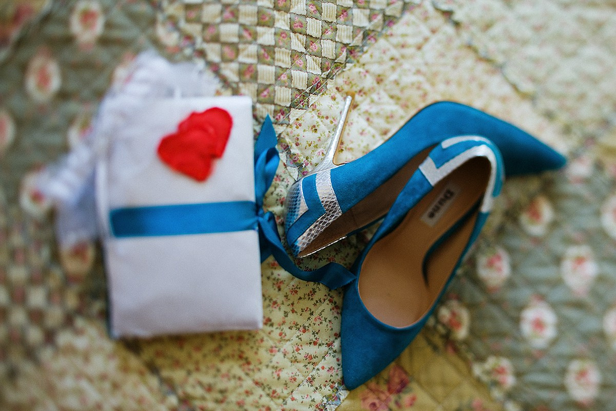 Свадебная прогулка Алекса и Даши. Фотограф крещение венчание в Петербурге! Помогает подобрать храм и посоветовал душевного батюшку в СПб