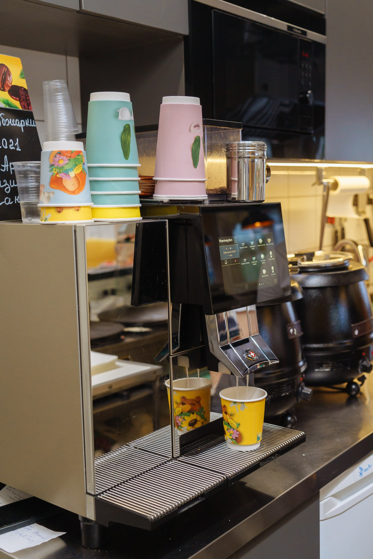 Открытие Блинбери на пл. Ленина. Событийный фотограф Максим Бескоровайновнов